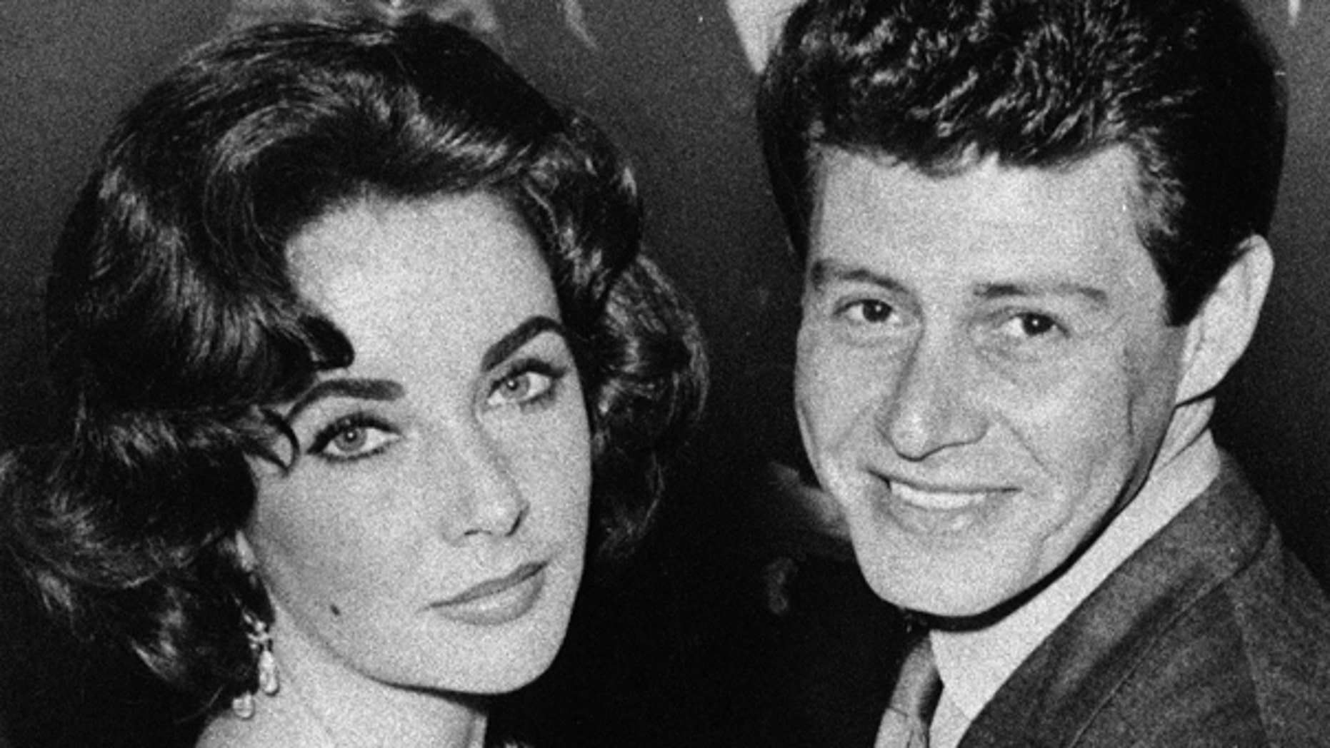 In this 1959 file photo, actress Elizabeth Taylor is seen with singer Eddie Fisher before their marriage. Fisher, whose huge fame as a pop singer was overshadowed by scandals ending his marriages to Debbie Reynolds and Taylor, died Wednesday night, Sept. 22, of complications from hip surgery at a hospital in Berkeley.