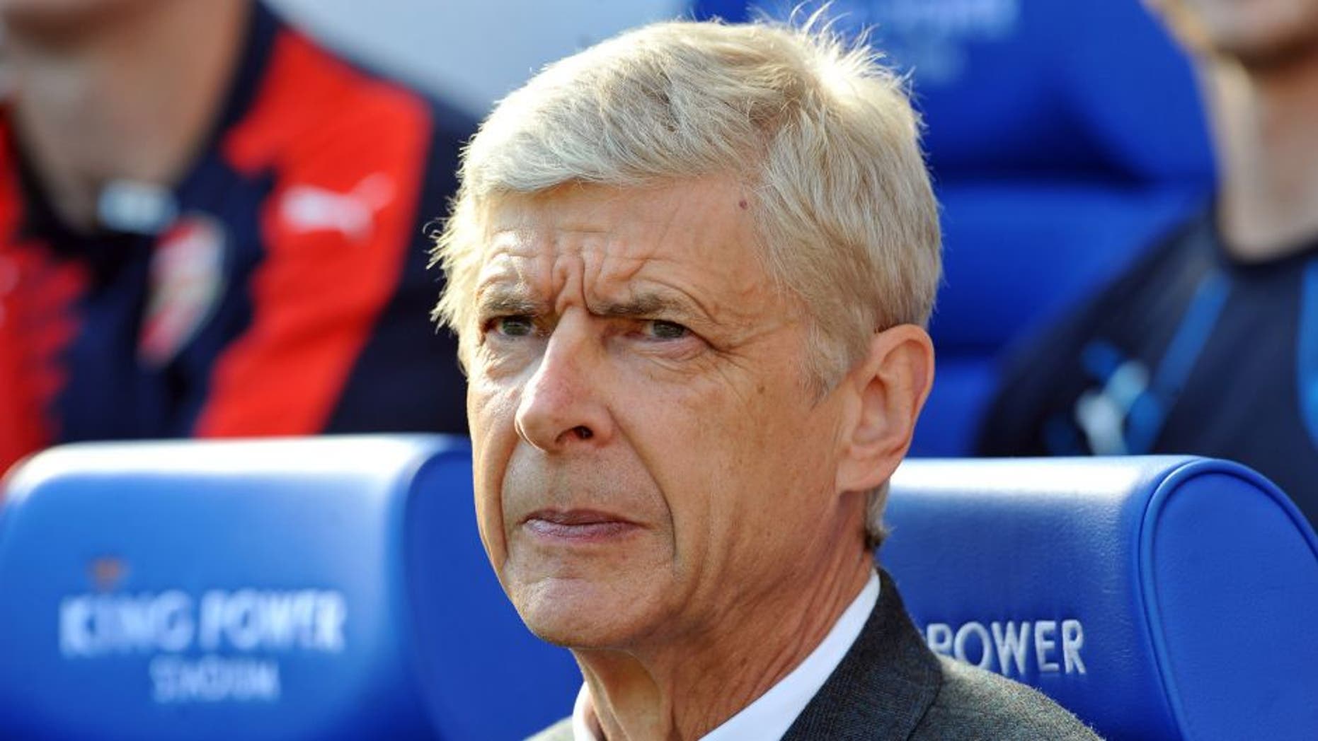 LEICESTER, ENGLAND - SEPTEMBER 26: Manager Arsene Wenger of Arsenal ahead of the Barclays Premier League match between Leicester City and Arsenal at the King Power Stadium on September 26th , 2015 in Leicester, United Kingdom. (Photo by Plumb Images/Leicester City FC via Getty Images)