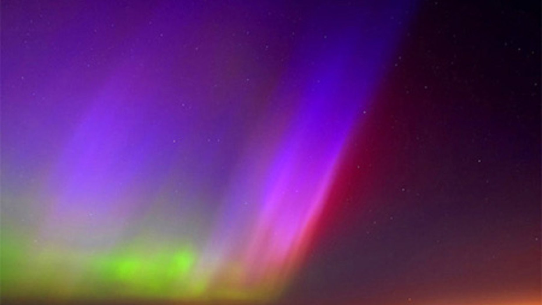 The aurora borealis, also known as the northern lights, five miles outside Kearney, Neb., on the evening of May 14, 2005.