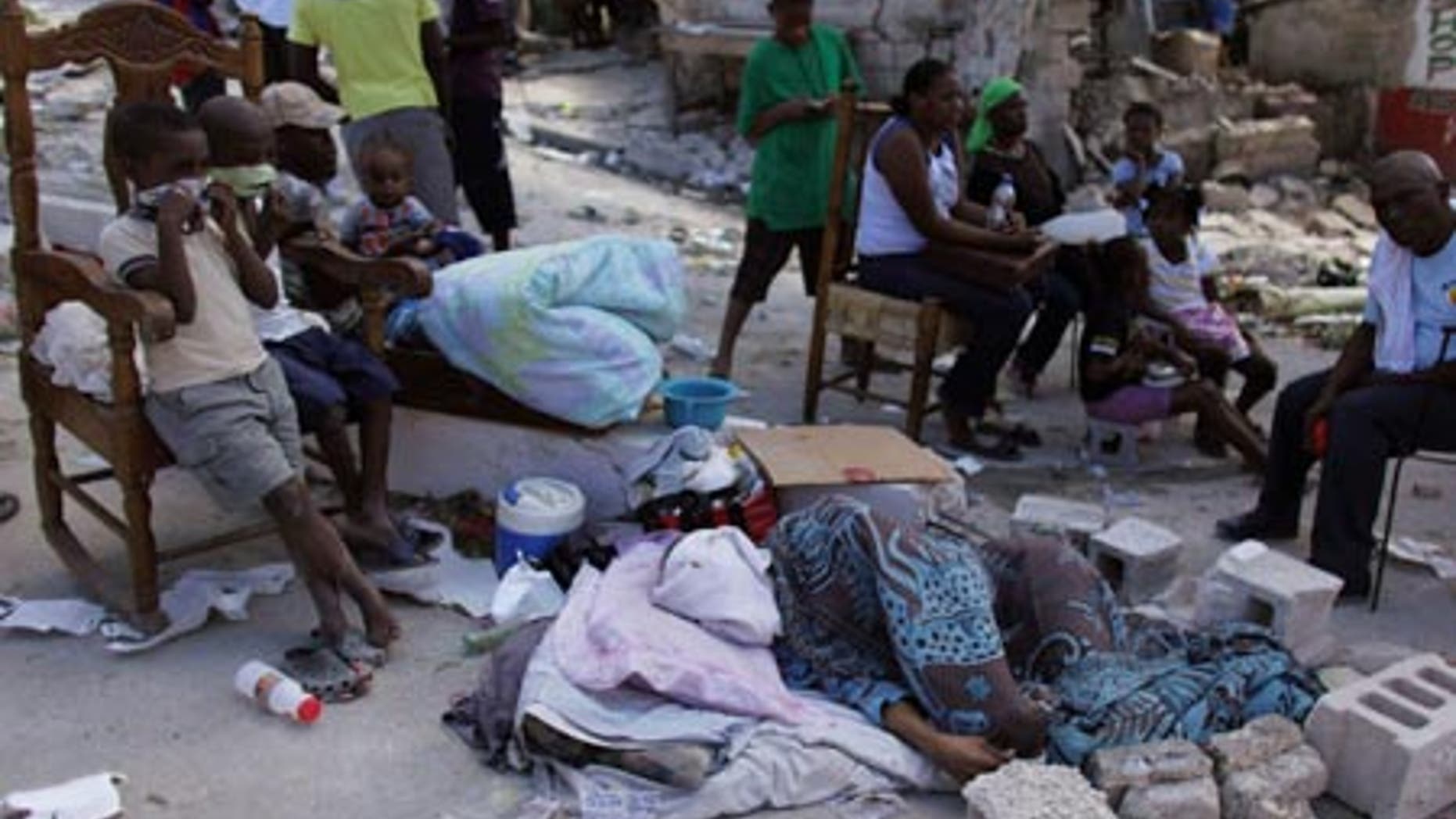 The recovery effort and race to get aid to earthquake victims in Haiti are growing increasingly desperate.