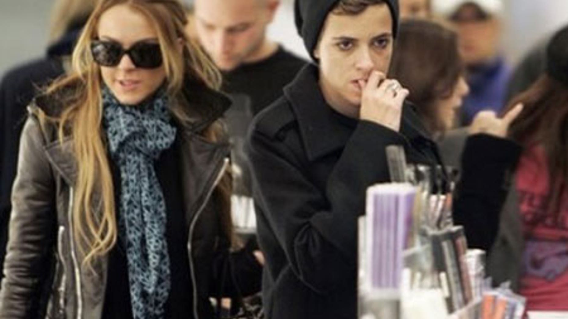 Is money coming inbetween Lindsay and Sam?