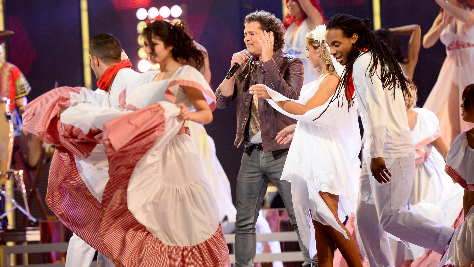 LAS VEGAS, NV - NOVEMBER 21: Singer Carlos Vives onstage during the 14th Annual Latin GRAMMY Awards held at the Mandalay Bay Events Center on November 21, 2013 in Las Vegas, Nevada. (Photo by Ethan Miller/Getty Images for LARAS)