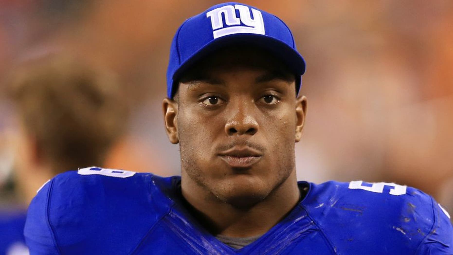 Aug 14, 2015; Cincinnati, OH, USA; New York Giants outside linebacker Devon Kennard (59) in a preseason NFL football game against the Cincinnati Bengals at Paul Brown Stadium. Mandatory Credit: Andrew Weber-USA TODAY Sports