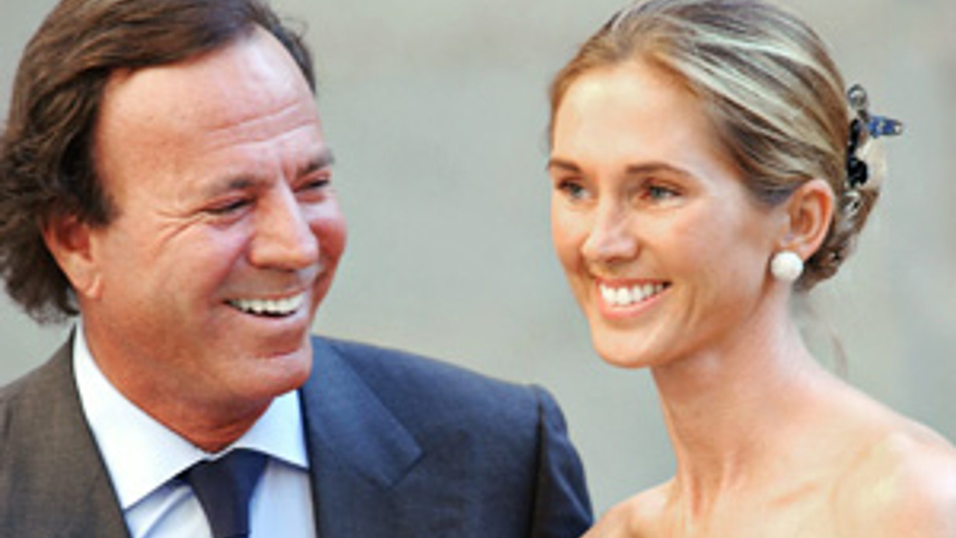 Julio Iglesias Marries Girlfriend of 20 Years Fox News