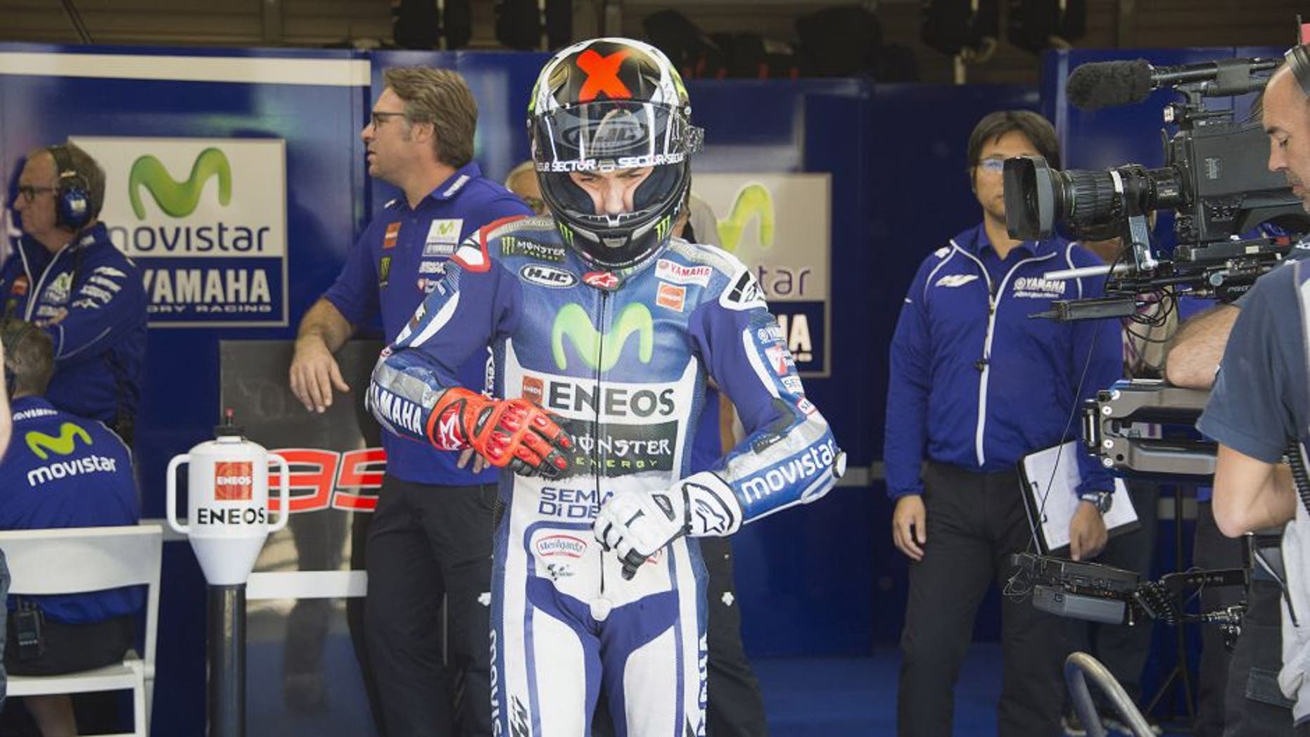 MOTEGI, JAPAN - OCTOBER 09: Jorge Lorenzo of Spain and Movistar Yamaha MotoGP prepares to start from box during the MotoGP Of Japan - Free Practice at Twin Ring Motegi on October 9, 2015 in Motegi, Japan. (Photo by Mirco Lazzari gp/Getty Images)