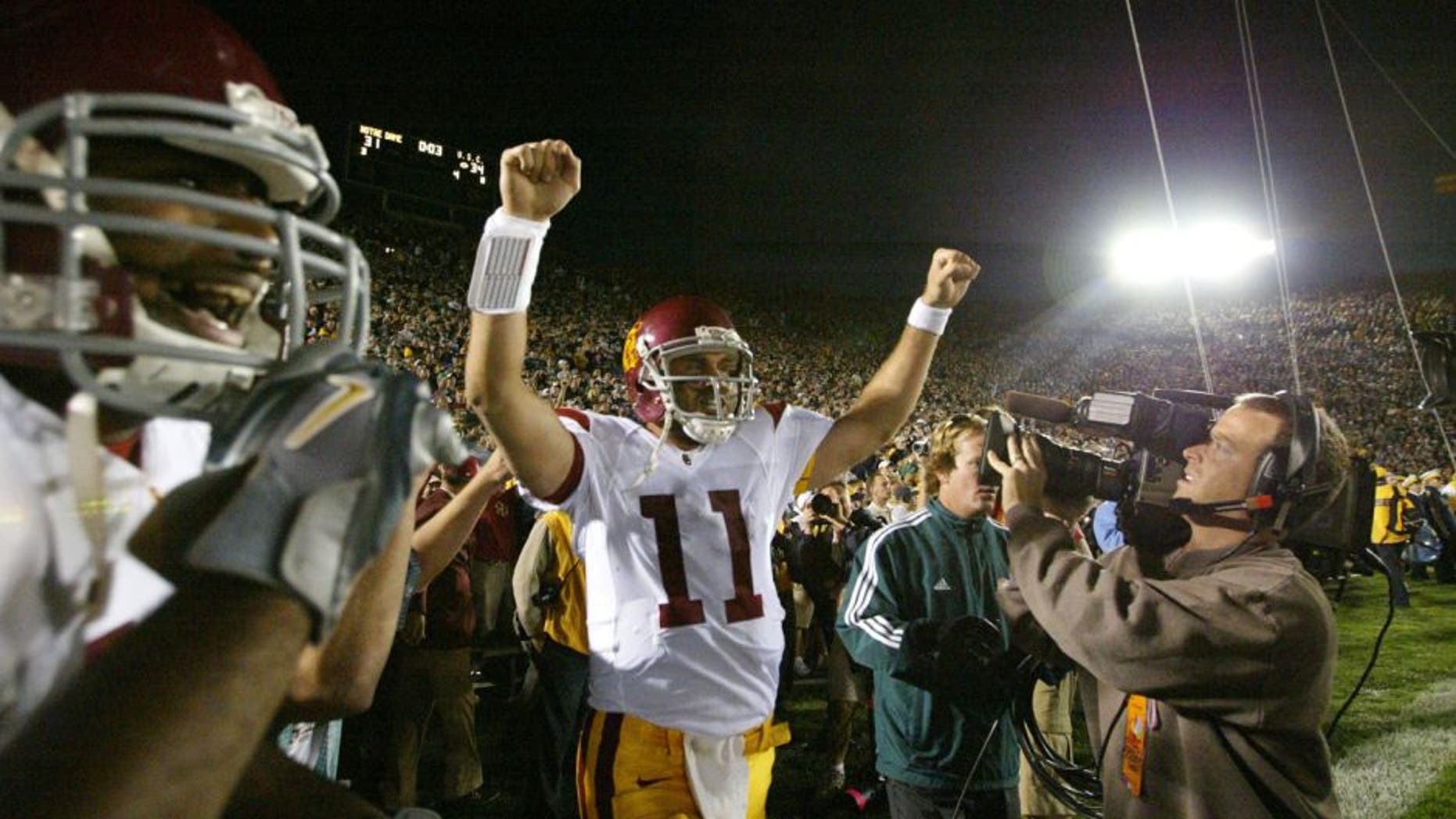 USC Southern California Matt Leinart against Notre Dame in South Bend, Ind., on Oct. 15, 2005. USC won 34-31. MANDATORY CREDIT: (Jay Drowns/Sporting News) DIGITAL PHOTOGRAPH