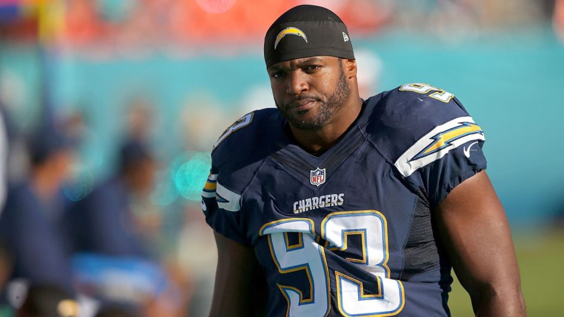 MIAMI GARDENS, FL - NOVEMBER 02: Dwight Freeney #93 of the San Diego Chargers looks on during a game against the Miami Dolphins at Sun Life Stadium on November 2, 2014 in Miami Gardens, Florida. (Photo by Mike Ehrmann/Getty Images)