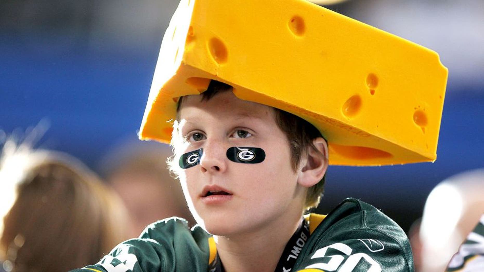 ARLINGTON, TX - FEBRUARY 06: A Green Bay Packers' fan waits before the Packers take on the Pittsburgh Steelers in Super Bowl XLV at Cowboys Stadium on February 6, 2011 in Arlington, Texas. (Photo by Doug Pensinger/Getty Images)