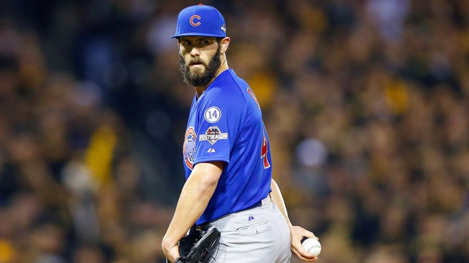 Jake Arrieta #49 of the Chicago Cubs stands on the pitcher's mound in the seventh inning against the Pittsburgh Pirates during the National League Wild Card game at PNC Park on October 7, 2015 in Pittsburgh, Pennsylvania. (Photo by Jared Wickerham/Getty Images)