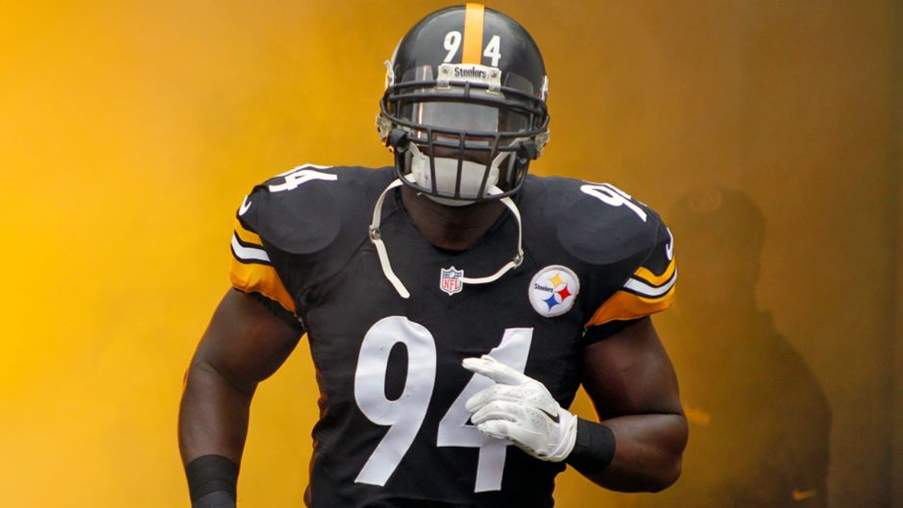PITTSBURGH, PA - SEPTEMBER 28: Lawrence Timmons #94 of the Pittsburgh Steelers is introduced before the game against the Tampa Bay Buccaneers on September 28, 2014 at Heinz Field in Pittsburgh, Pennsylvania. (Photo by Justin K. Aller/Getty Images) *** Local Caption *** Lawrence Timmons