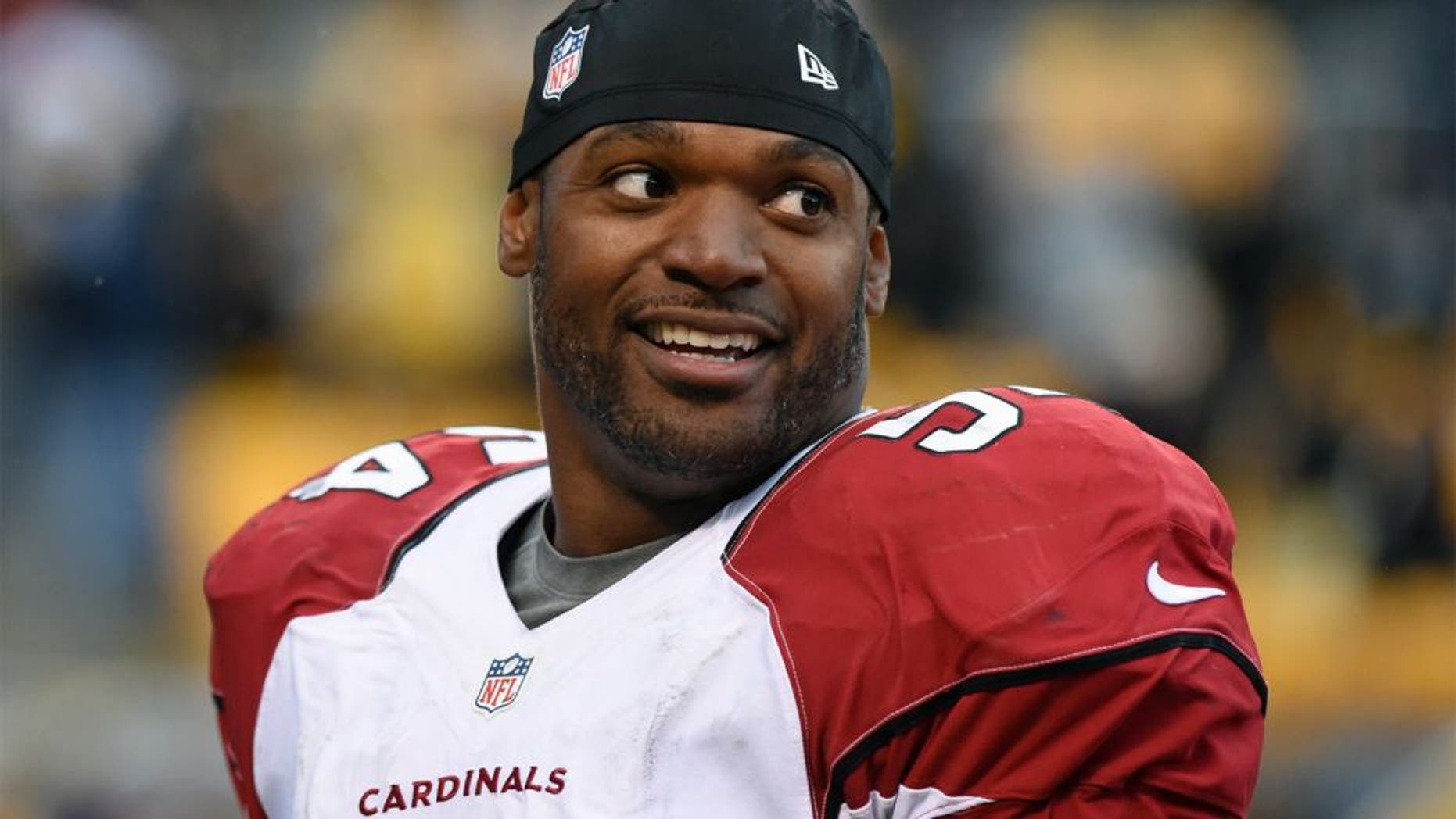 PITTSBURGH, PA - OCTOBER 18: Linebacker Dwight Freeney #54 of the Arizona Cardinals looks on from the field during a game against the Pittsburgh Steelers at Heinz Field on October 18, 2015 in Pittsburgh, Pennsylvania. The Steelers defeated the Cardinals 25-13. (Photo by George Gojkovich/Getty Images)
