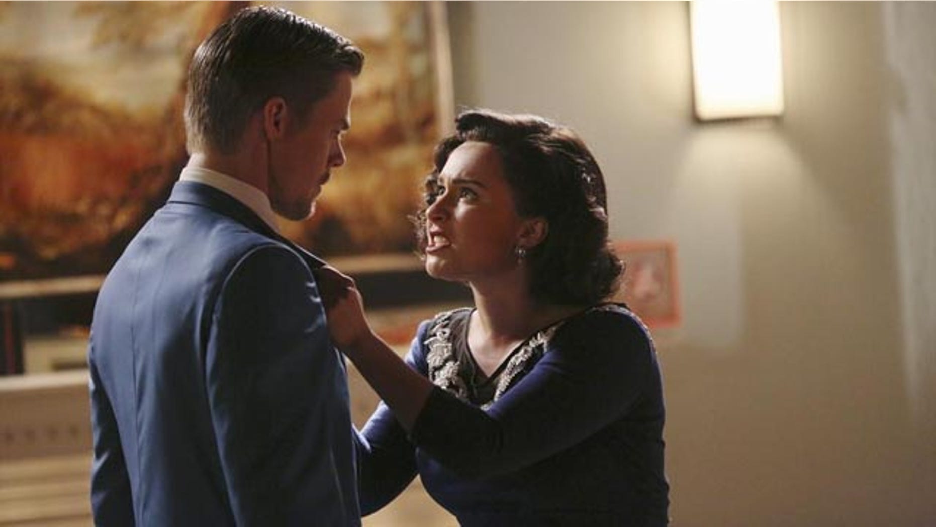 Derek Hough and Hayden Panettiere share a moment on ABC's 'Nashville' (ABC/Mark Levine)