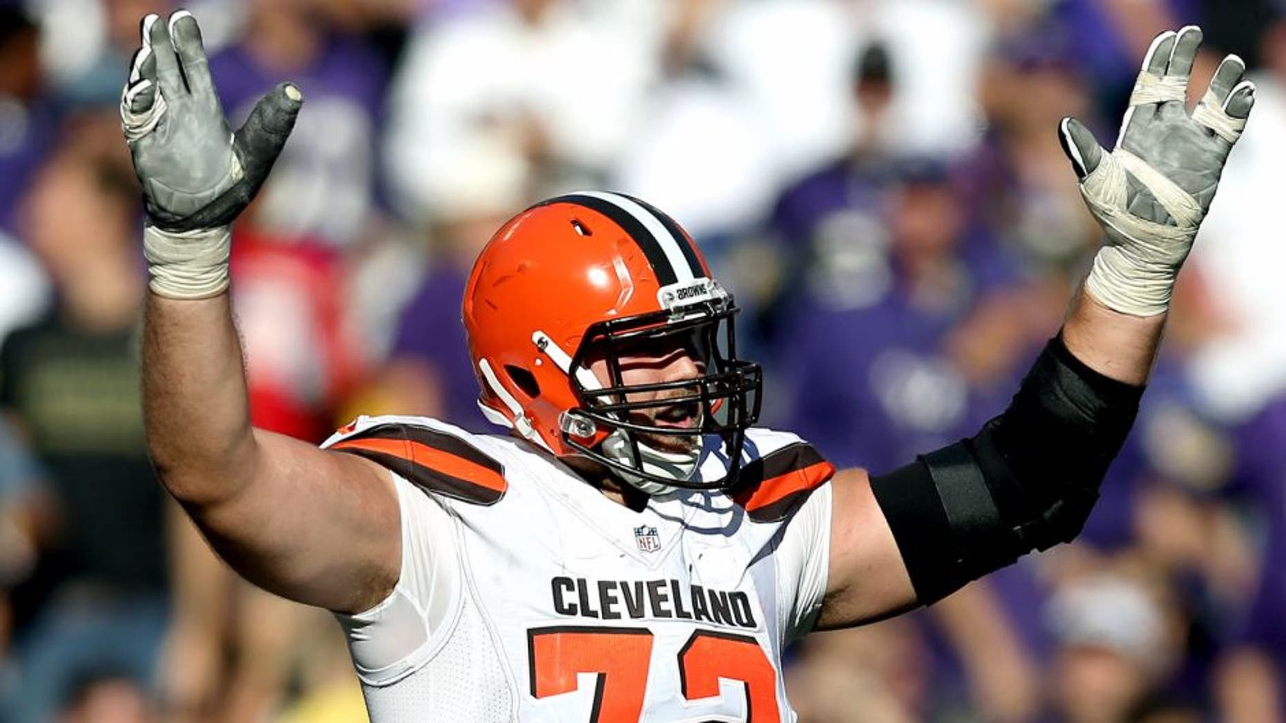 BALTIMORE, MD - OCTOBER 11: Tackle Mitchell Schwartz #72 of the Cleveland Browns celebrates after a fourth quarter touchdown during a game against the Baltimore Ravens at M&T Bank Stadium on October 11, 2015 in Baltimore, Maryland. (Photo by Patrick Smith/Getty Images)