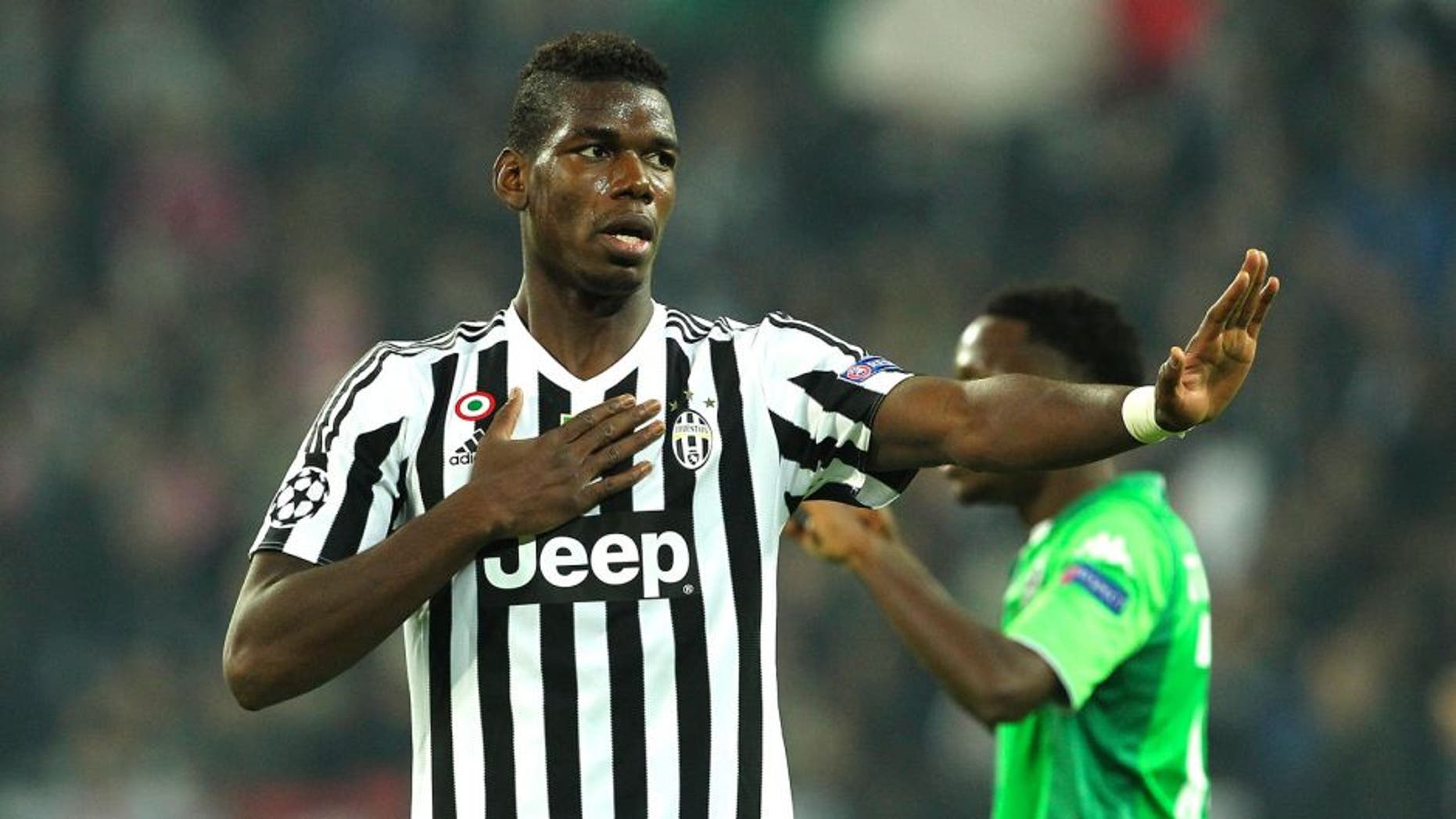 TURIN, ITALY - OCTOBER 21: Paul Pogba of Juventus reacts to a missed chance during the UEFA Champions League group stage match between Juventus and VfL Borussia Moenchengladbach at Juventus Arena on October 21, 2015 in Turin, Italy. (Photo by Marco Luzzani/Getty Images)