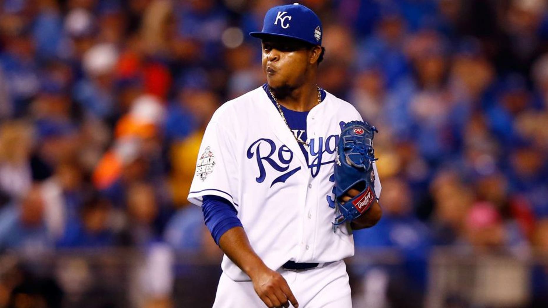 KANSAS CITY, MO - OCTOBER 27: Edinson Volquez #36 of the Kansas City Royals reacts in the sixth inning against the New York Mets during Game One of the 2015 World Series at Kauffman Stadium on October 27, 2015 in Kansas City, Missouri. (Photo by Jamie Squire/Getty Images)