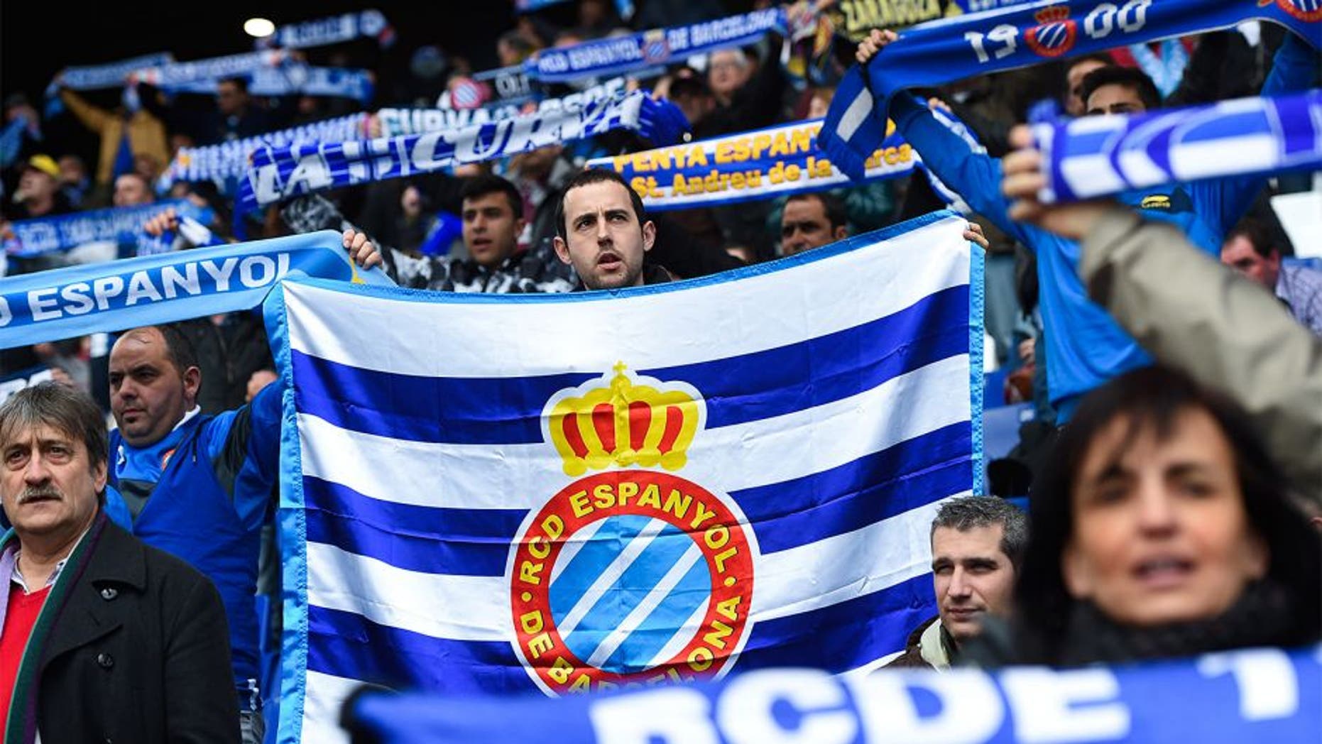 BARCELONA, SPAIN - MARCH 14: RCD Espanyol supporters cheer up their team prior to the La Liga match between RCD Espanyol and Club Atletico de Madrid at Power 8 Stadium on March 14, 2015 in Barcelona, Spain. (Photo by David Ramos/Getty Images)