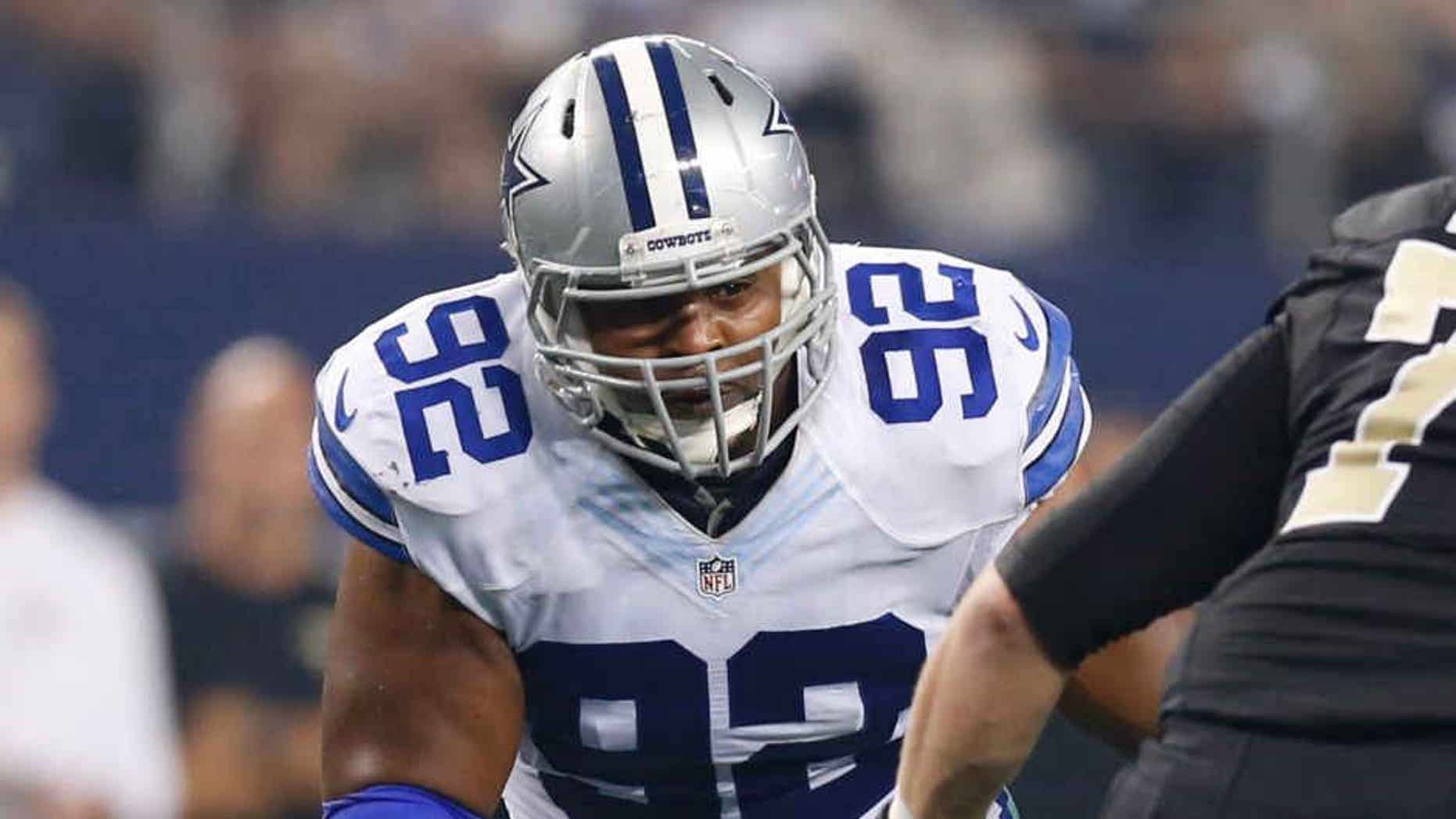 Sep 28, 2014; Arlington, TX, USA; Dallas Cowboys defensive end Jeremy Mincey (92) in action against the New Orleans Saints at AT&T Stadium. Mandatory Credit: Matthew Emmons-USA TODAY Sports