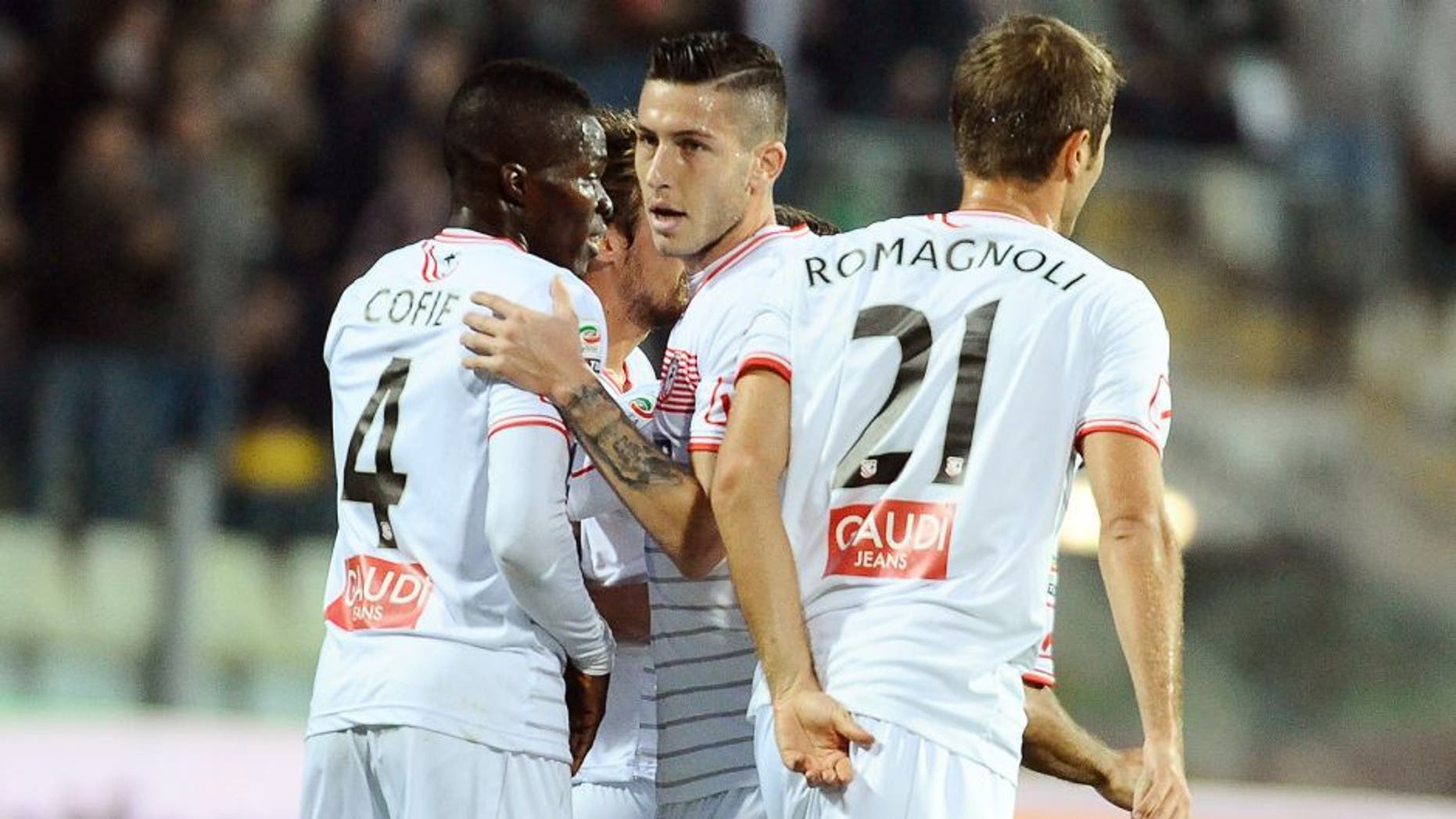 MODENA, ITALY - OCTOBER 24: Gaetano Letizia # 3 of Carpi FC celebrates after scoring the opening goal during the Serie A match between Carpi FC and Bologna FC at Alberto Braglia Stadium on October 24, 2015 in Modena, Italy. (Photo by Mario Carlini / Iguana Press/Getty Images)