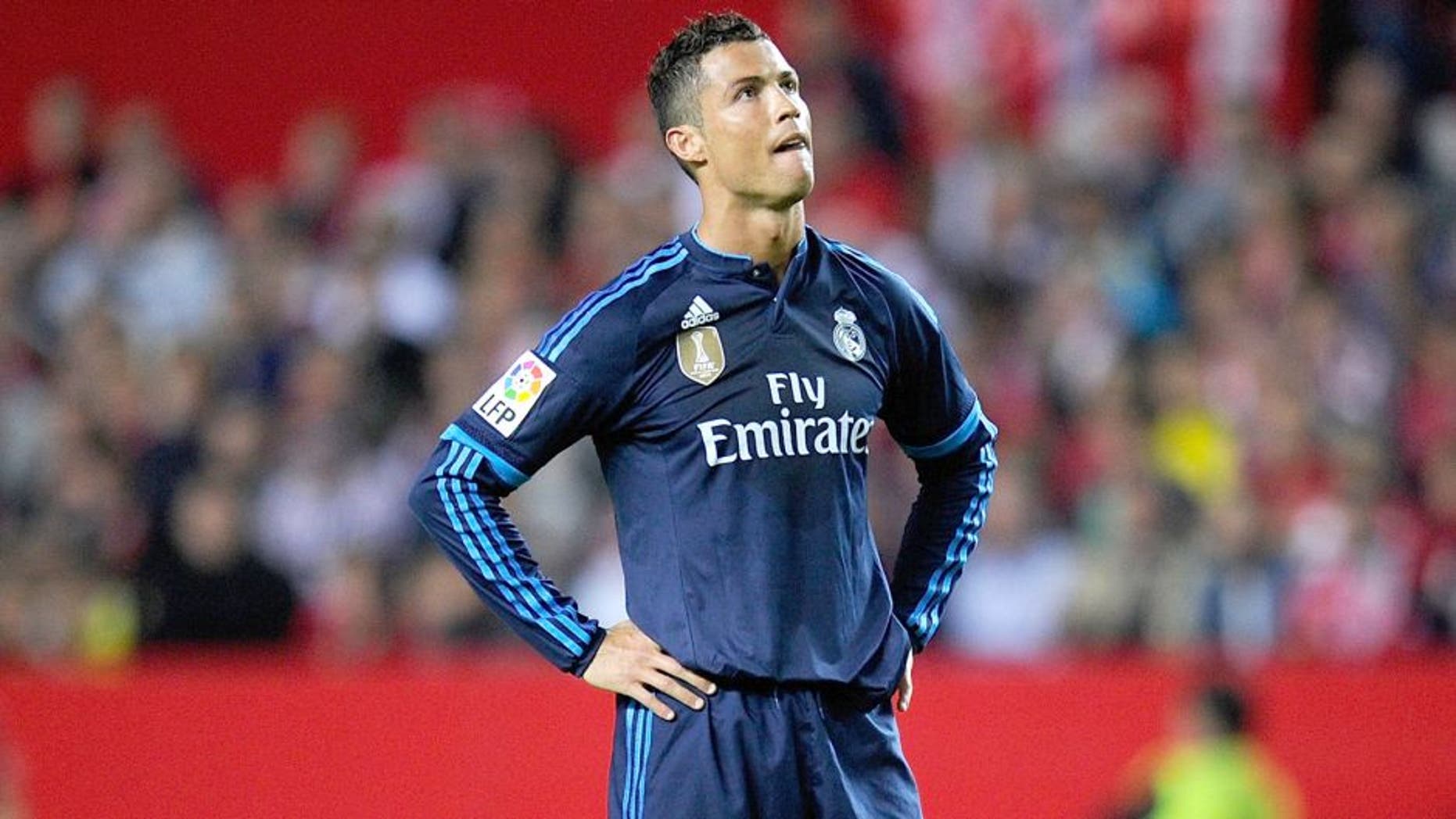 SEVILLE, SPAIN - NOVEMBER 08: Cristiano Ronaldo of Real Madrid reacts during the La Liga match between Sevilla FC and Real Madrid CF at Estadio Ramon Sanchez Pizjuan on November 8, 2015 in Seville, Spain. (Photo by Denis Doyle/Getty Images)