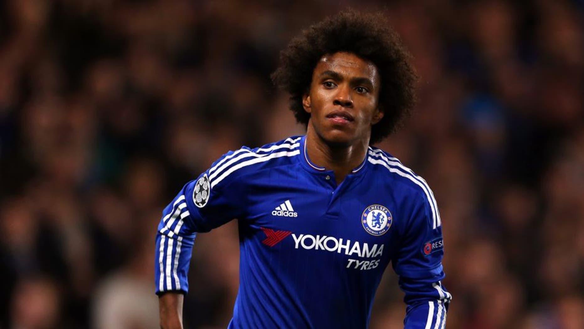 LONDON, ENGLAND - NOVEMBER 04: Willian of Chelsea during the UEFA Champions League Group G match between Chelsea and Dynamo Kyiv at Stamford Bridge on November 4, 2015 in London, United Kingdom. (Photo by Catherine Ivill - AMA/Getty Images)