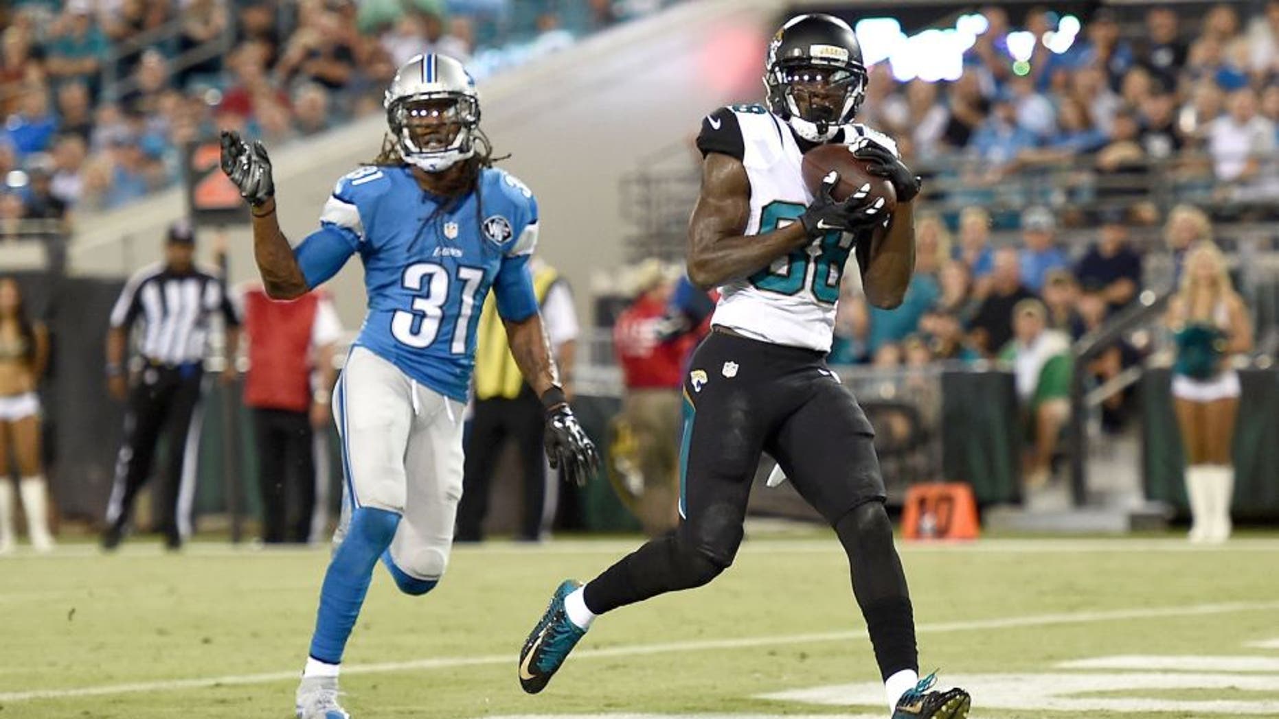 JACKSONVILLE, FL - AUGUST 28: Allen Hurns #88 of the Jacksonville Jaguars catches a pass for a touchdown in front of Rashean Mathis #31 of the Detroit Lions during the first quarter of a preseason game at EverBank Field on August 28, 2015 in Jacksonville, Florida. (Photo by Stacy Revere/Getty Images)