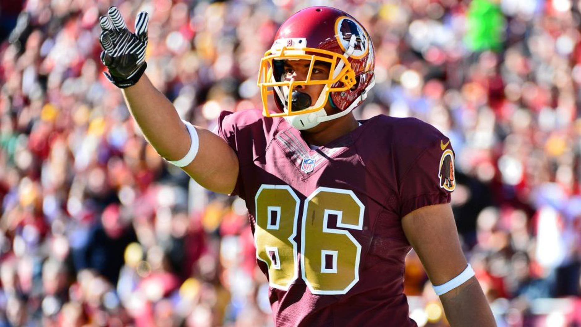 Nov 3, 2013; Landover, MD, USA; Washington Redskins tight end Jordan Reed (86) signals a first down during the first quarter at FedEx Field. Mandatory Credit: Tommy Gilligan-USA TODAY Sports