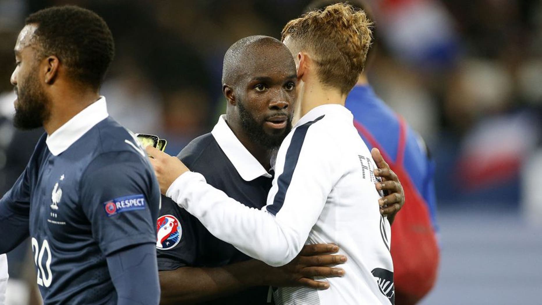 NICE, FRANCE - OCTOBER 8: Lassana Diarra of France greets his teammates after the international friendly match between France and Armenia at Allianz Riviera stadium on October 8, 2015 in Nice, France. (Photo by Jean Catuffe/Getty Images)