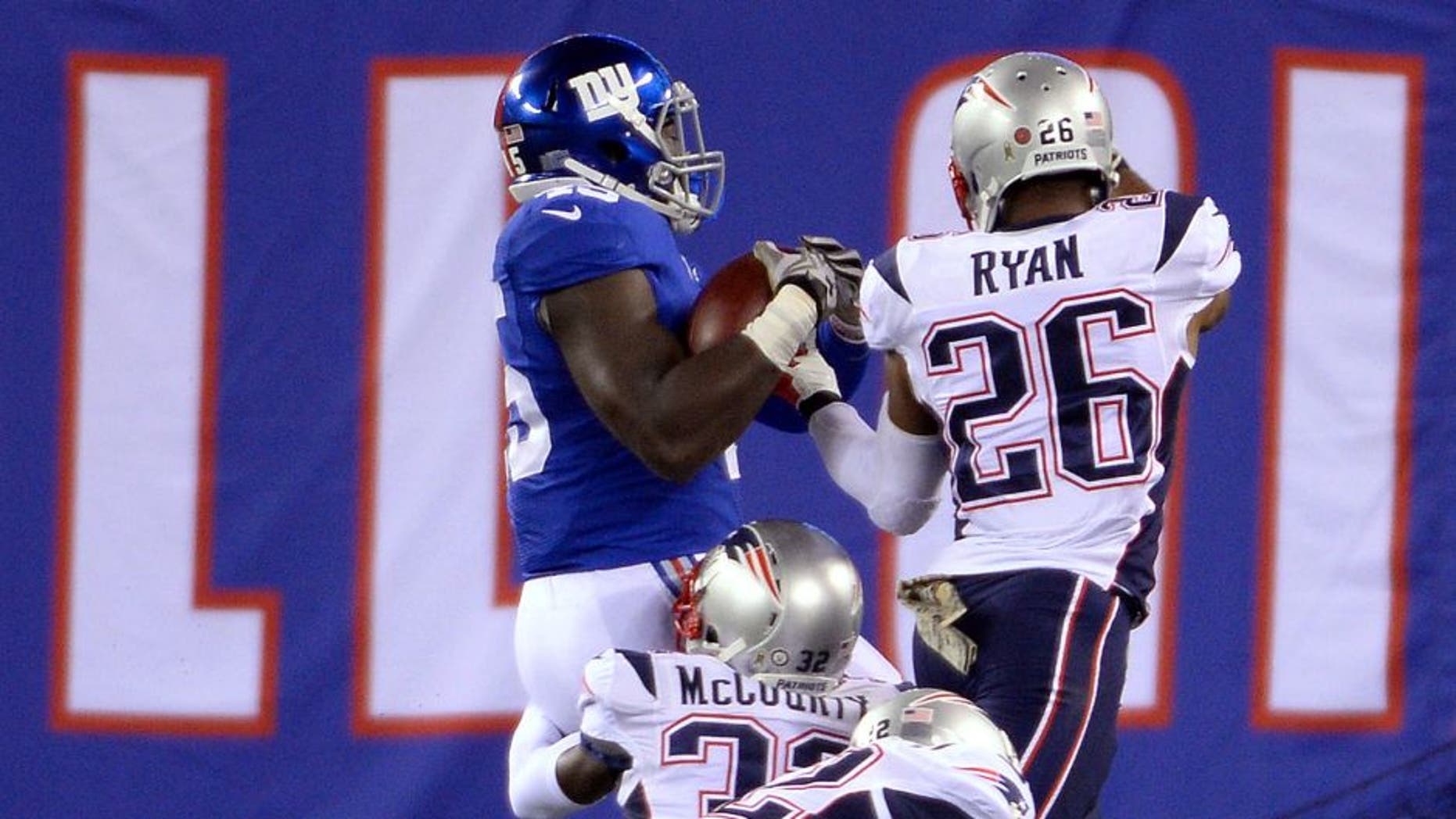 Nov 15, 2015; East Rutherford, NJ, USA; New York Giants tight end Will Tye (45) catches a pass and is tackled at the one yard line by the New England Patriots in the second quarter during the game at MetLife Stadium. Mandatory Credit: Robert Deutsch-USA TODAY Sports