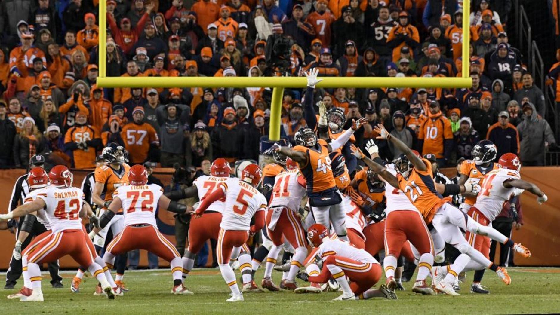 DENVER, CO - NOVEMBER 27: Kansas City Chiefs kicker Cairo Santos (5) kicks the winning field goal in overtime against the Denver Broncos November 27, 2016 at Sports Authority Field at Mile High Stadium. Kansas City Chiefs defeated the Denver Broncos 30-27 for the overtime win. (Photo By John Leyba/The Denver Post via Getty Images)