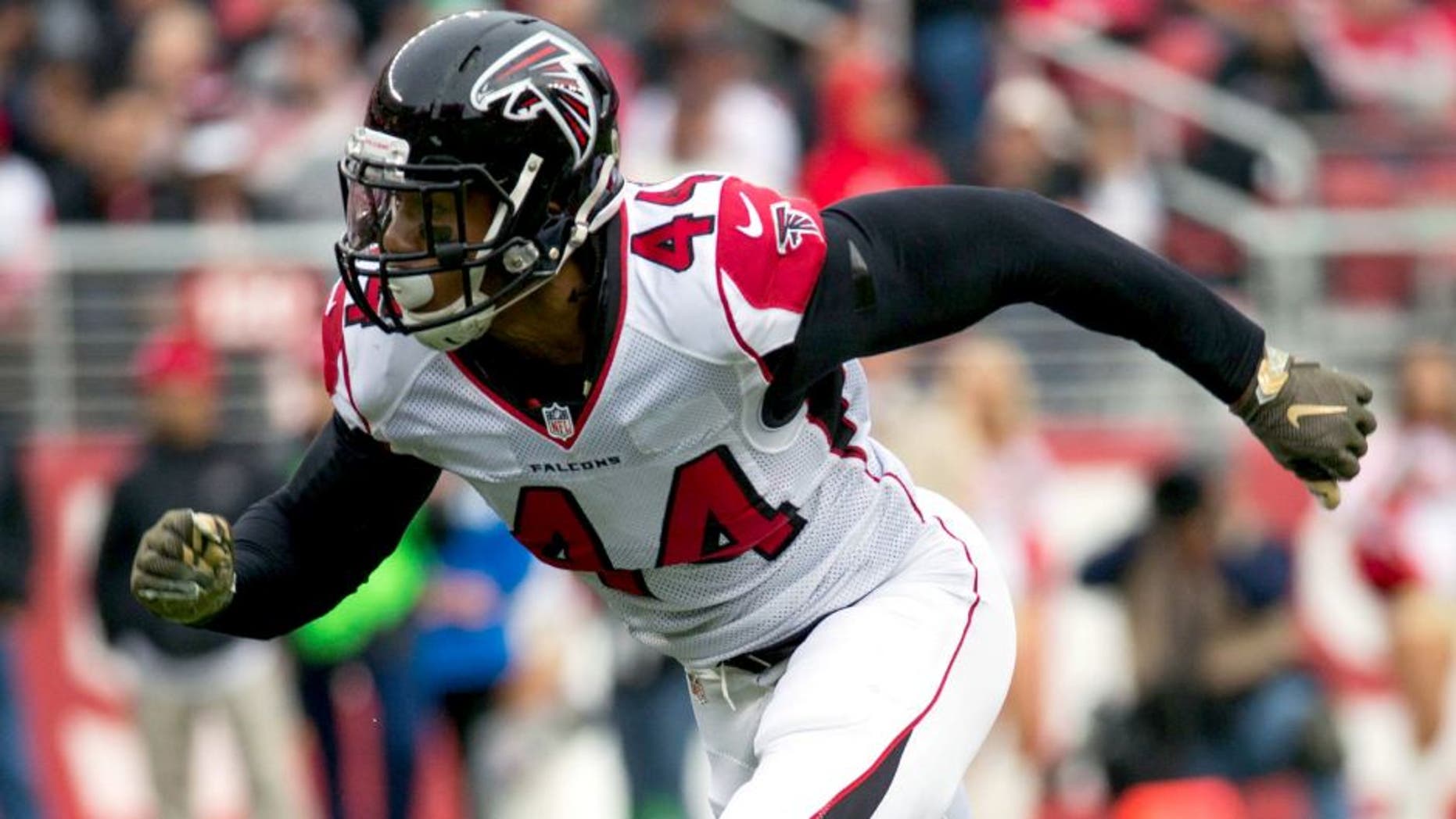 November 8, 2015; Santa Clara, CA, USA; Atlanta Falcons defensive end Vic Beasley (44) runs during the second quarter against the San Francisco 49ers at Levi's Stadium. The 49ers defeated the Falcons 17-16. Mandatory Credit: Kyle Terada-USA TODAY Sports