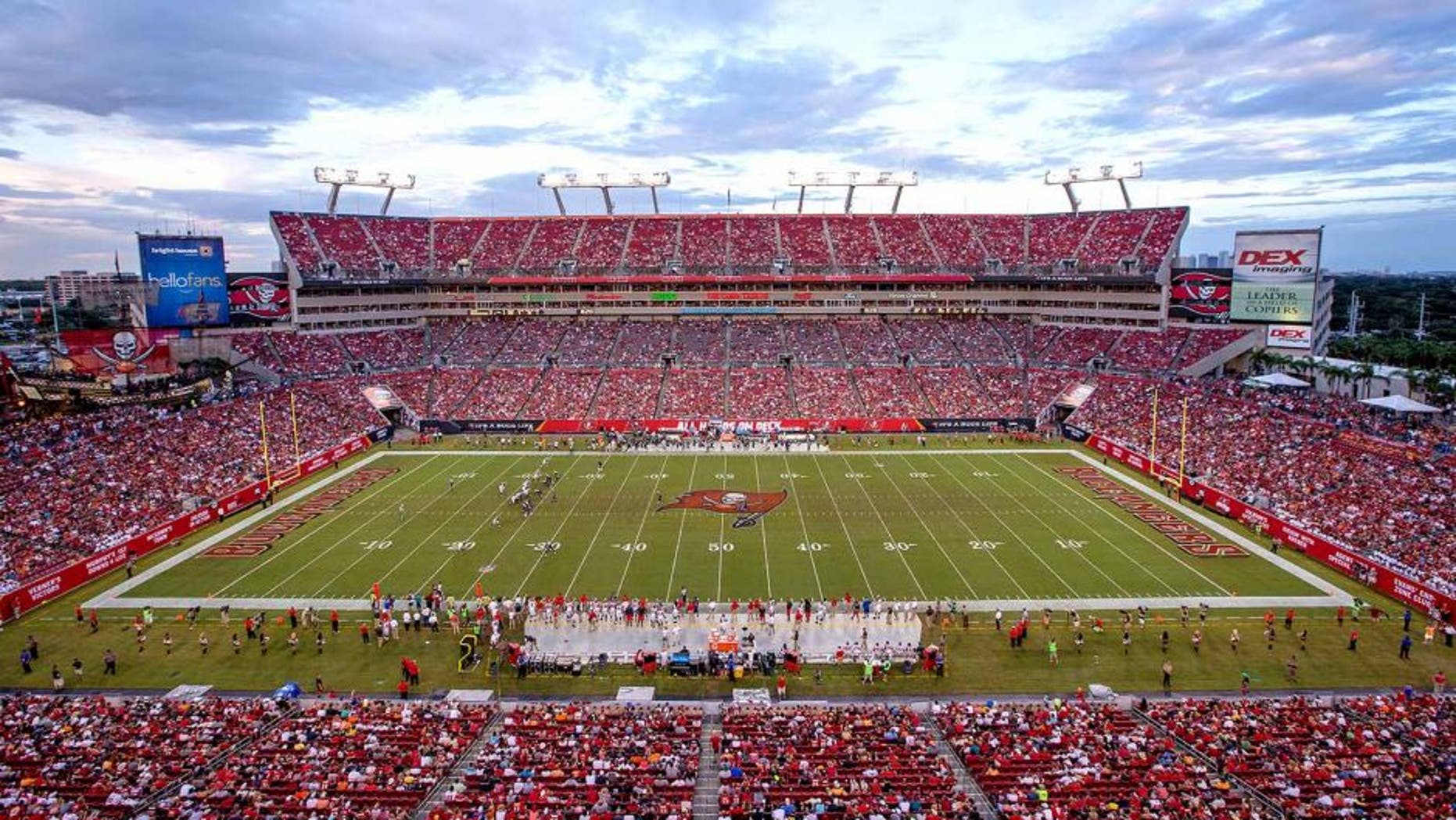 TAMPA, FL - SEPTEMBER 14: A general view of game play during the second half of the game between the St Louis Rams and Tampa Bay Buccaneers at Raymond James Stadium on September 14, 2014 in Tampa, Florida. (Photo by Rob Foldy/Getty Images)