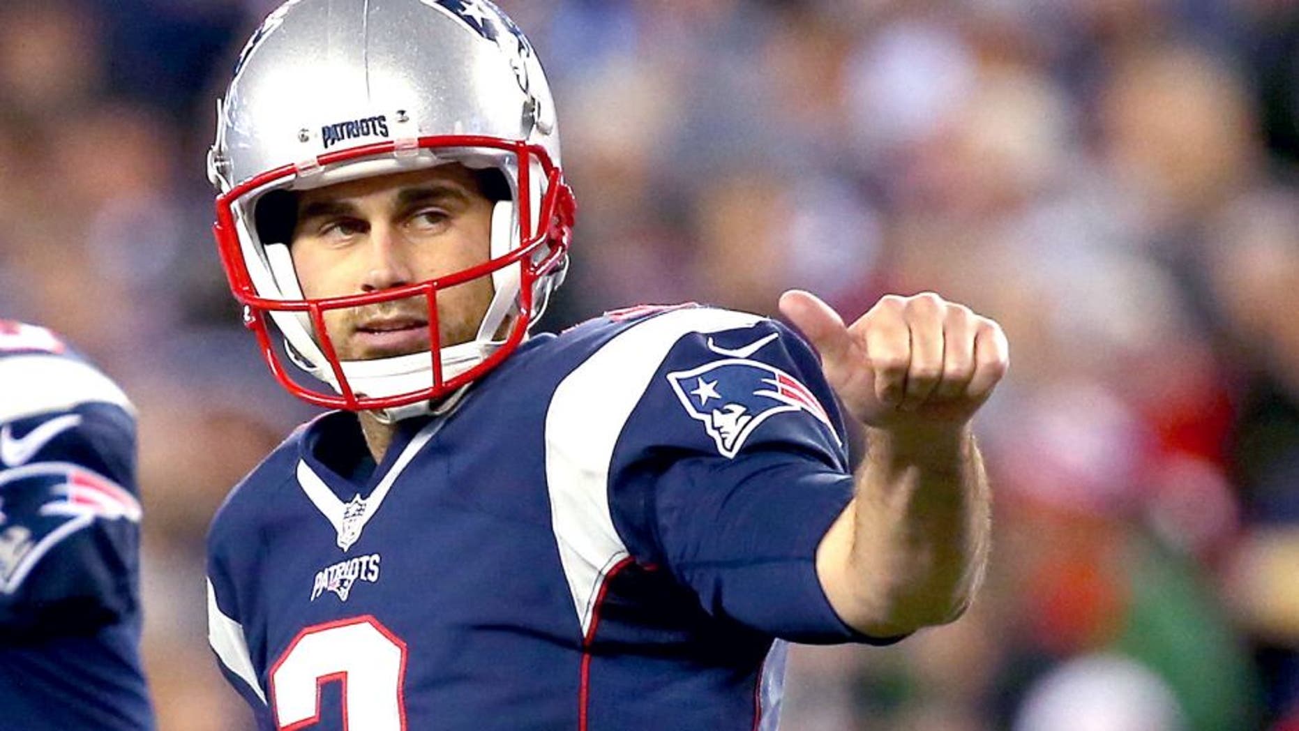 FOXBORO, MA - OCTOBER 29: Stephen Gostkowski #3 of the New England Patriots reacts after kicking a field goal during the third quarter against the Miami Dolphins at Gillette Stadium on October 29, 2015 in Foxboro, Massachusetts. It set the franchise record for most consecutive field goals made. (Photo by Jim Rogash/Getty Images)
