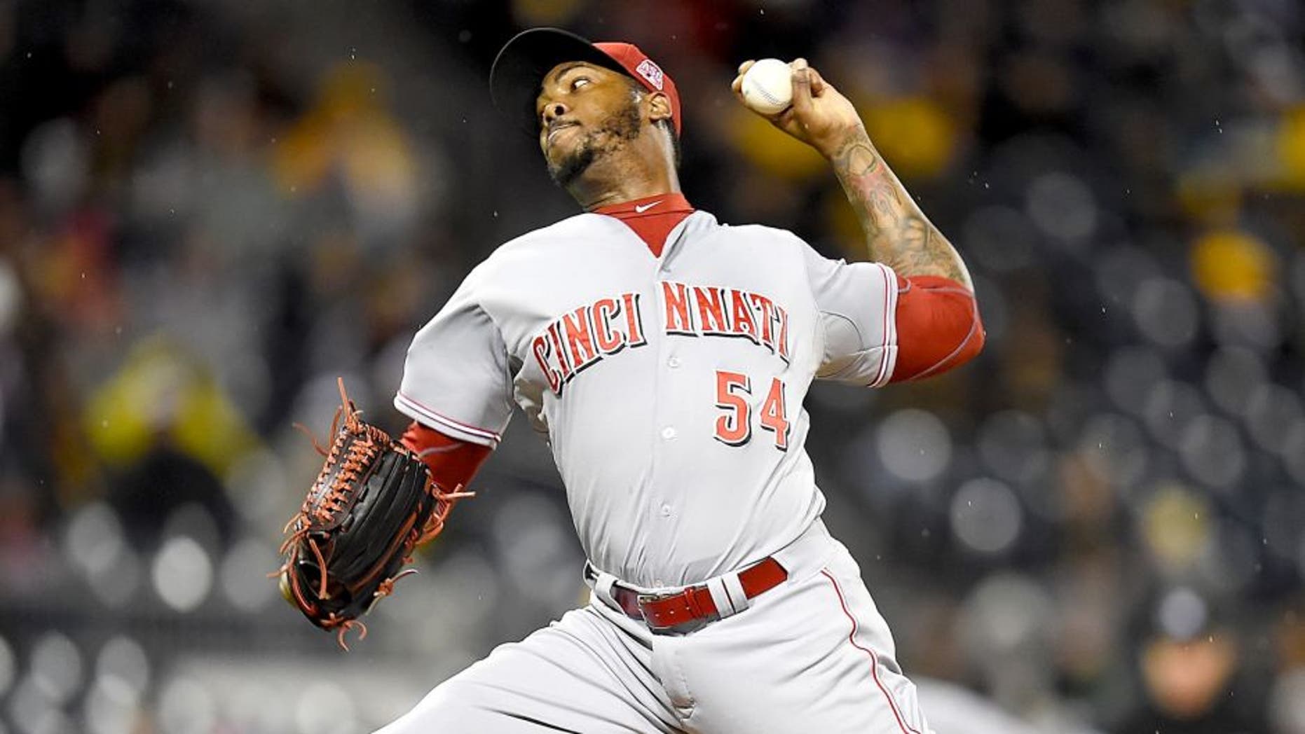 PITTSBURGH, PA - OCTOBER 2: Aroldis Chapman #54 of the Cincinnati Reds pitches against the Pittsburgh Pirates on October 2, 2015 at PNC Park in Pittsburgh, Pennsylvania. (Photo by Joe Sargent/Getty Images)
