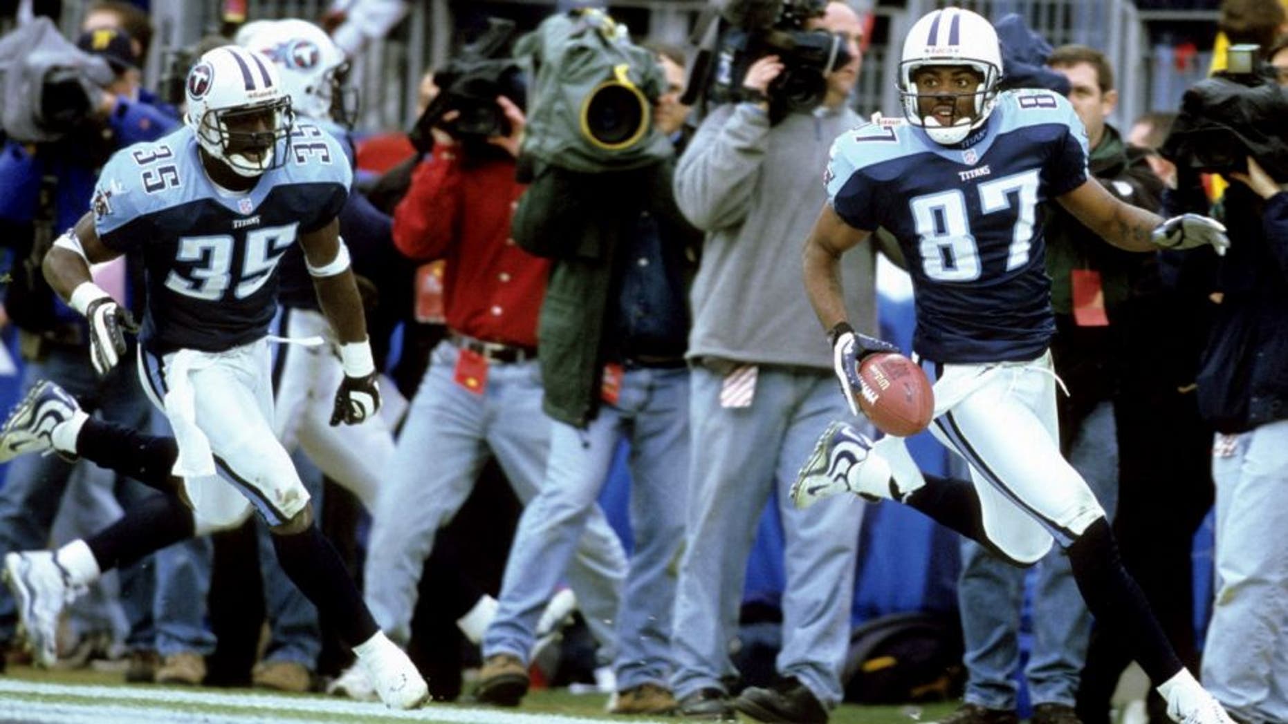 Kevin Dyson insists Music City Miracle 'was legitimate and legal' Fox