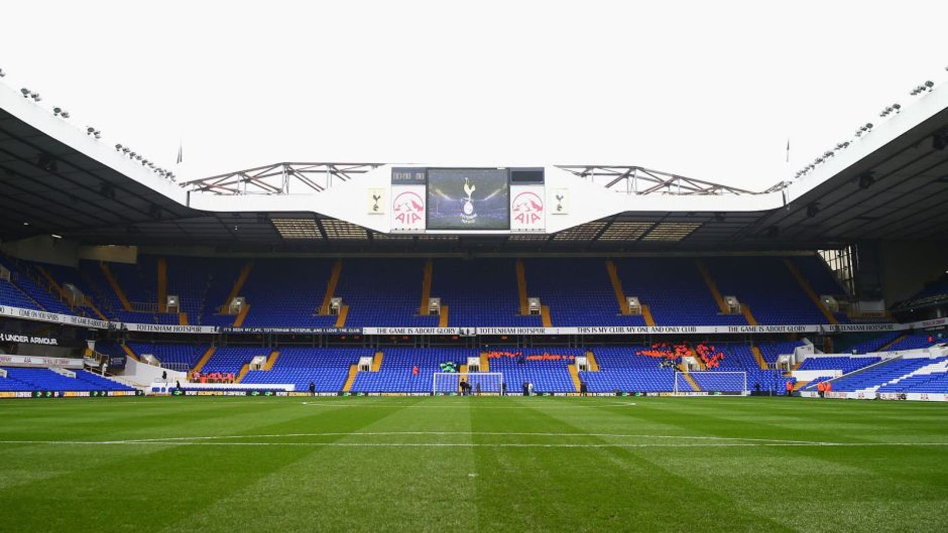LONDON, ENGLAND - DECEMBER 13: A general view inside the ground prior to the Barclays Premier League match between Tottenham Hotspur and Newcastle United at White Hart Lane on December 13, 2015 in London, England. (Photo by Clive Rose/Getty Images)
