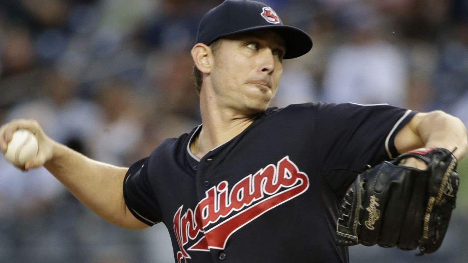 Josh Tomlin pitches 7 innings only allowing one run vs. the Yankees on Thursday