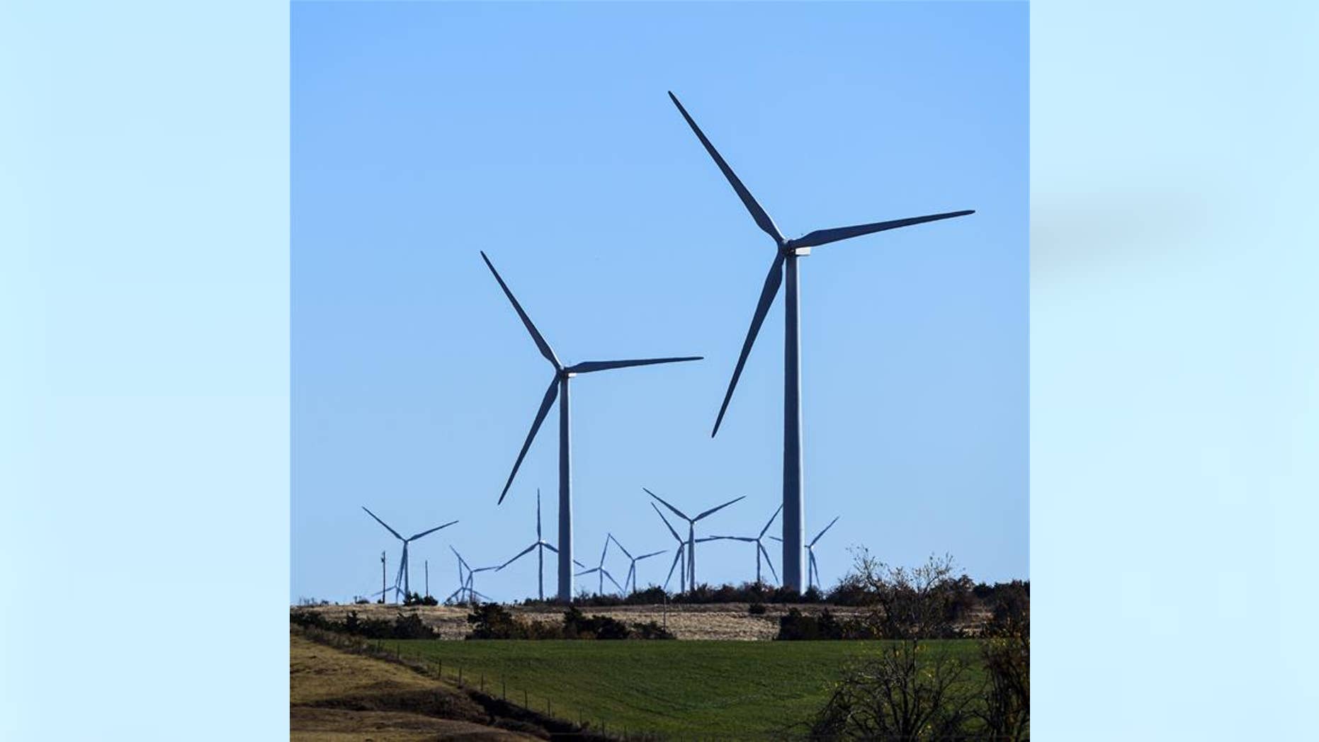 Windmills at a wind farm in Minco, Okla., that provides Google with some of its renewable energy.