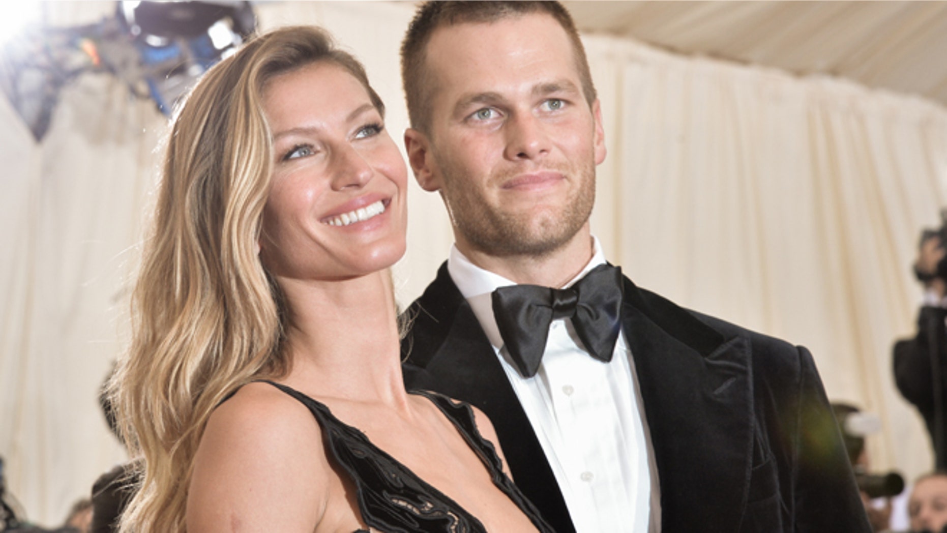 Gisele BŸndchen and Tom Brady attend the "Charles James: Beyond Fashion" Costume Institute Gala at the Metropolitan Museum of Art on May 5, 2014 in New York City. (Photo by Andrew H. Walker/Getty Images)