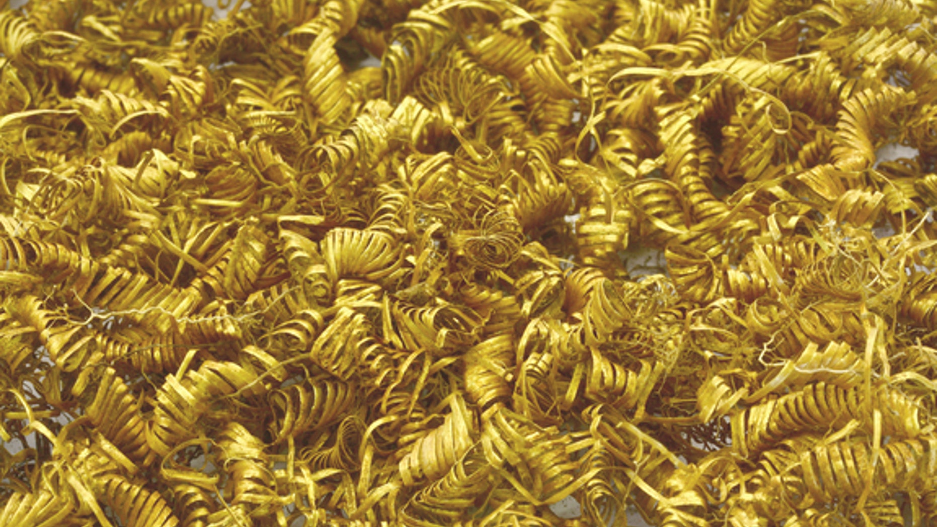 Around 2,000 gold spirals sparkle from Boeslunde.