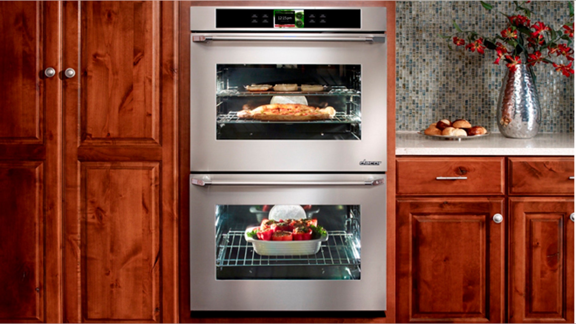 Dacor Discovery IQ smart oven.