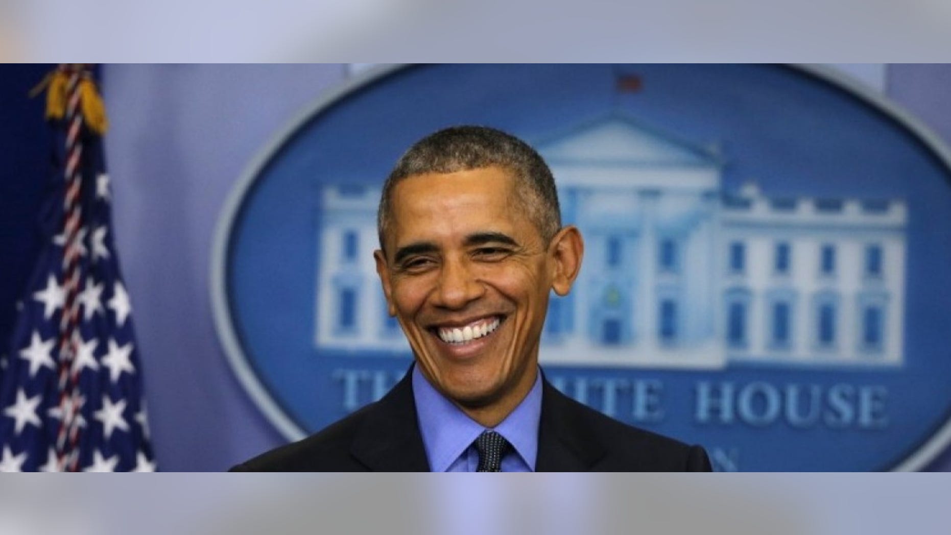 U.S. President Barack Obama smiles as he holds his end of the year news conference at the White House in Washington December 18, 2015. REUTERS/Carlos Barria