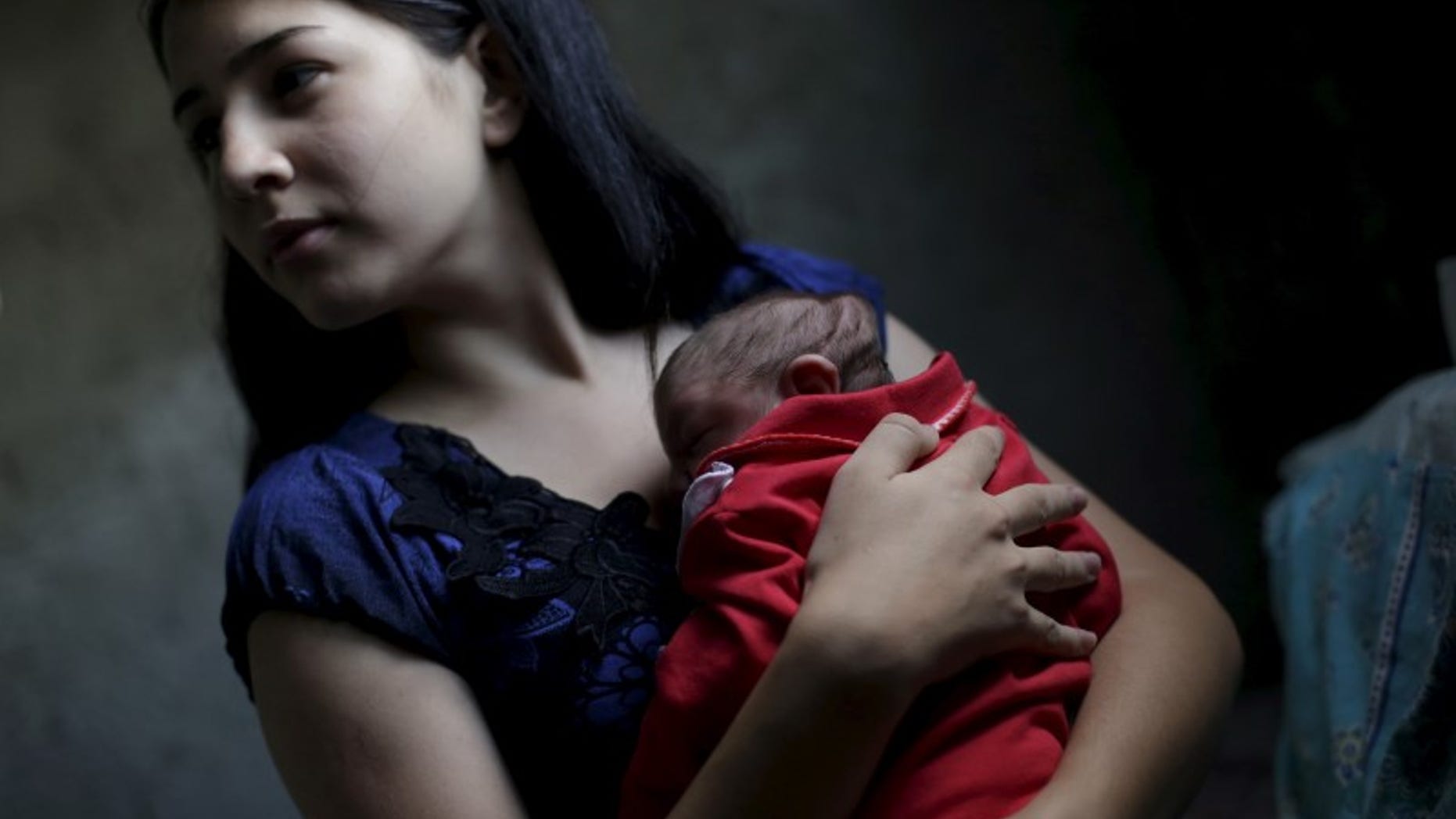 The Wider Image: Zika: Single mothers