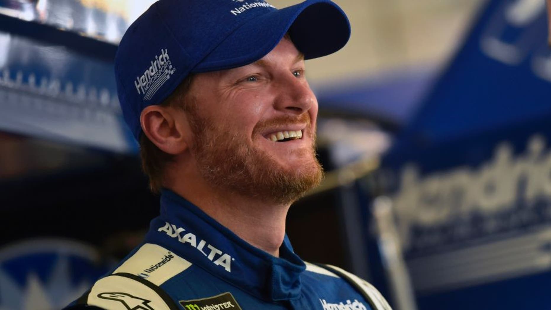 2017 Monster Energy NASCAR Cup Series - Fold of Honor QuikTrip 500 Atlanta Motor Speedway, Hampton, GA USA Friday 3 March 2017 Dale Earnhardt Jr World Copyright: Nigel Kinrade/LAT Images ref: Digital Image 17ATL1nk02429