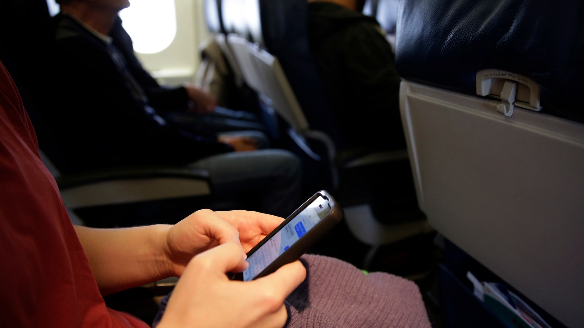 The Federal Communications Commission might be ready to permit cellphone calls in flight, and carriers could make some extra cash charging passengers to call a loved one from 35,000 feet.