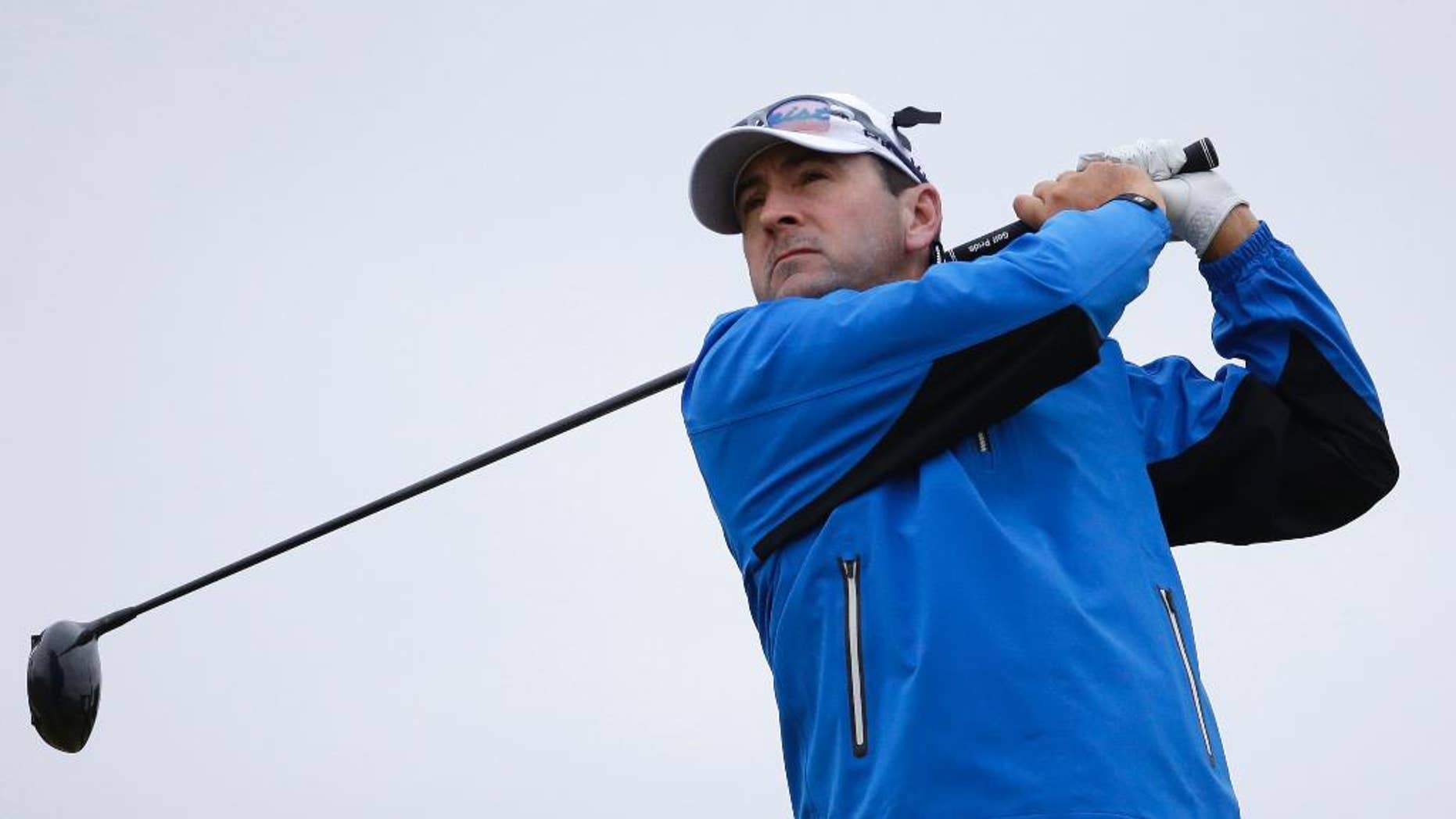 Ben Curtis of the United States plays his tee shot from the 4th during the second round of the British Open Golf Championship at the Royal Troon Golf Club in Troon, Scotland, Friday, July 15, 2016. (AP Photo/Matt Dunham)