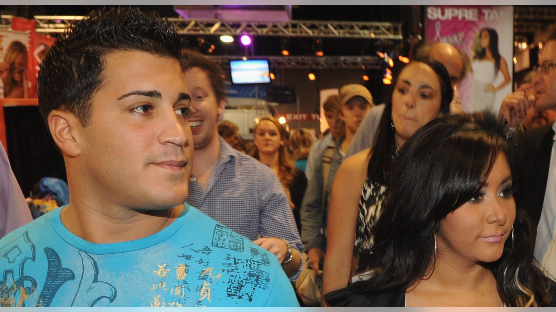 Oct. 15, 2011: Boyfriend Jionni LaValle and Snooki are seen at the Nashville Convention Center in Nashville, Tenn.