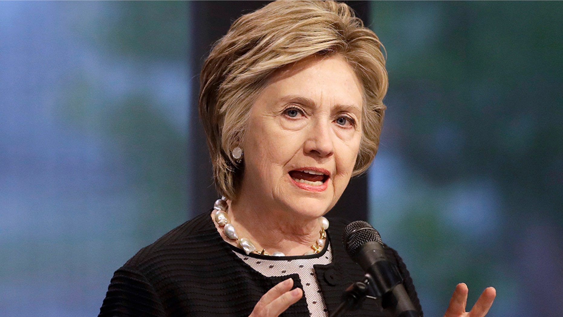 Hillary Clinton says President Trump will fire members of his administration following November's midterm elections.