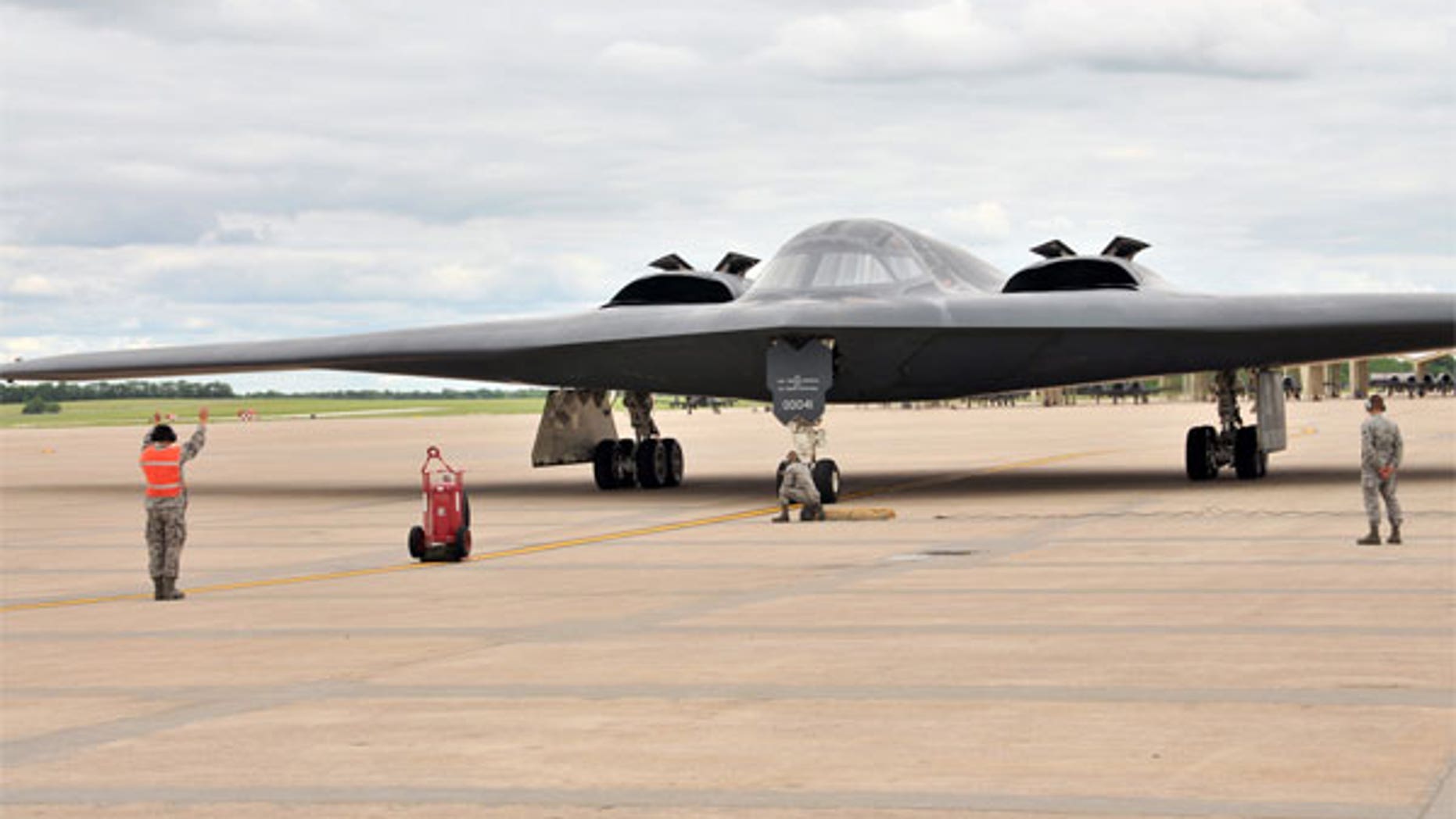 Air Force Upgrades B-2 Stealth Bomber As Modern Air Defenses Advance ...