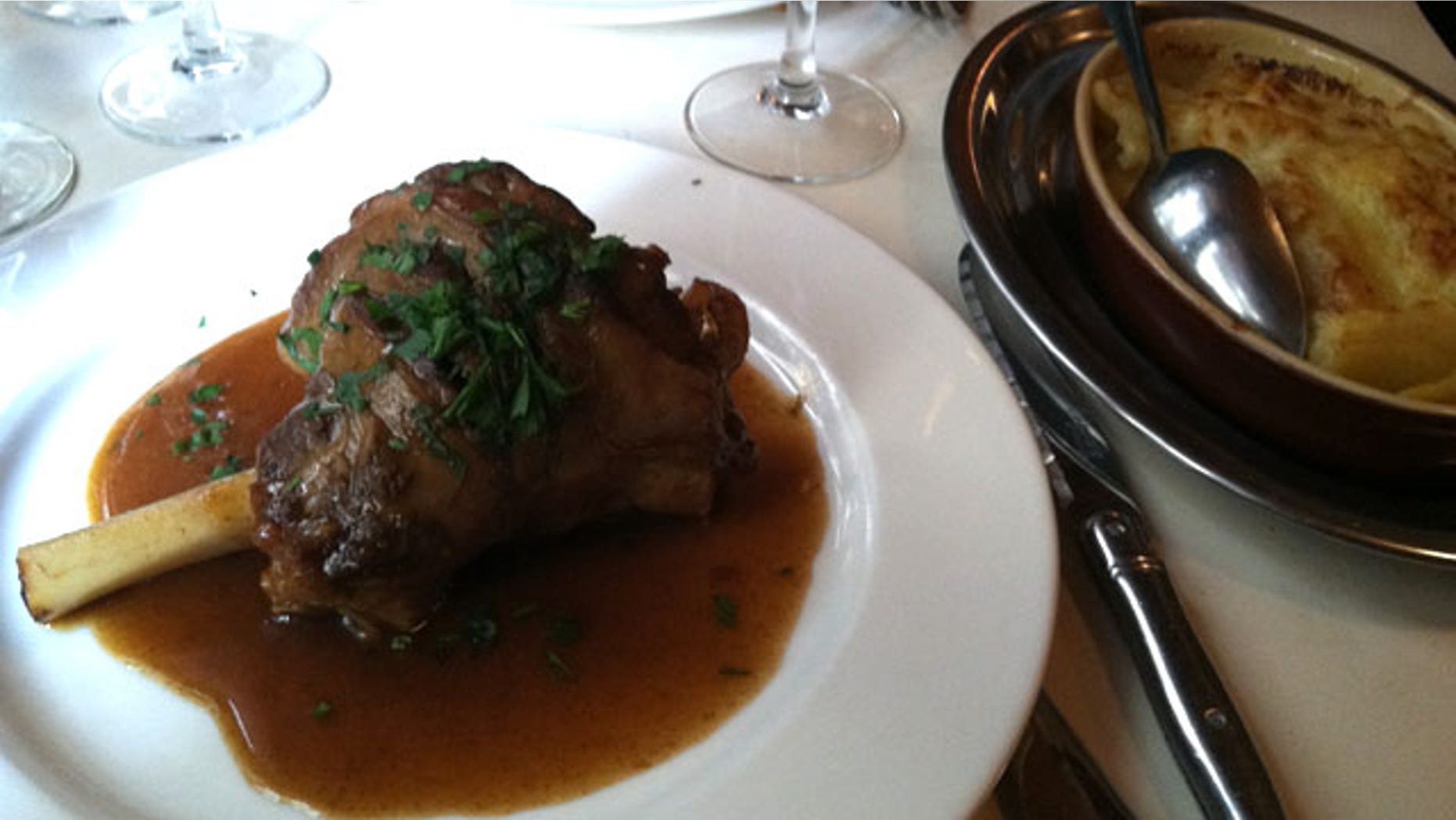 Leg of lamb at L’Epi d’Or in Paris.