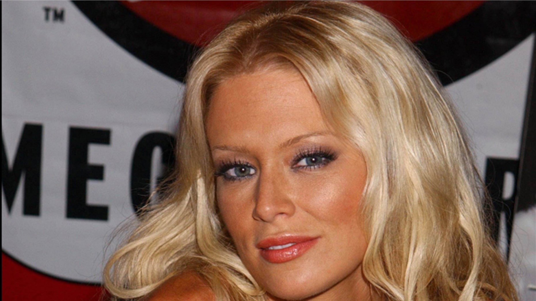 Adult flim star Jenna Jameson attending the signing for her book 'How to Make Love Like a Porn Star,' written by Jameson with Neil Straus.